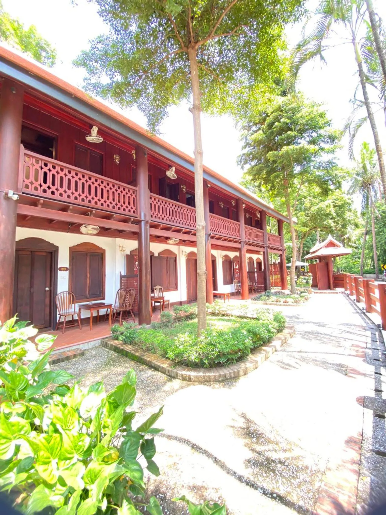 Property building in Luang Prabang Villa Sirikili River View
