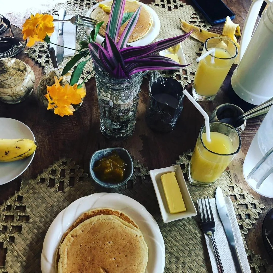 Breakfast in Tinaoog Beach Resort