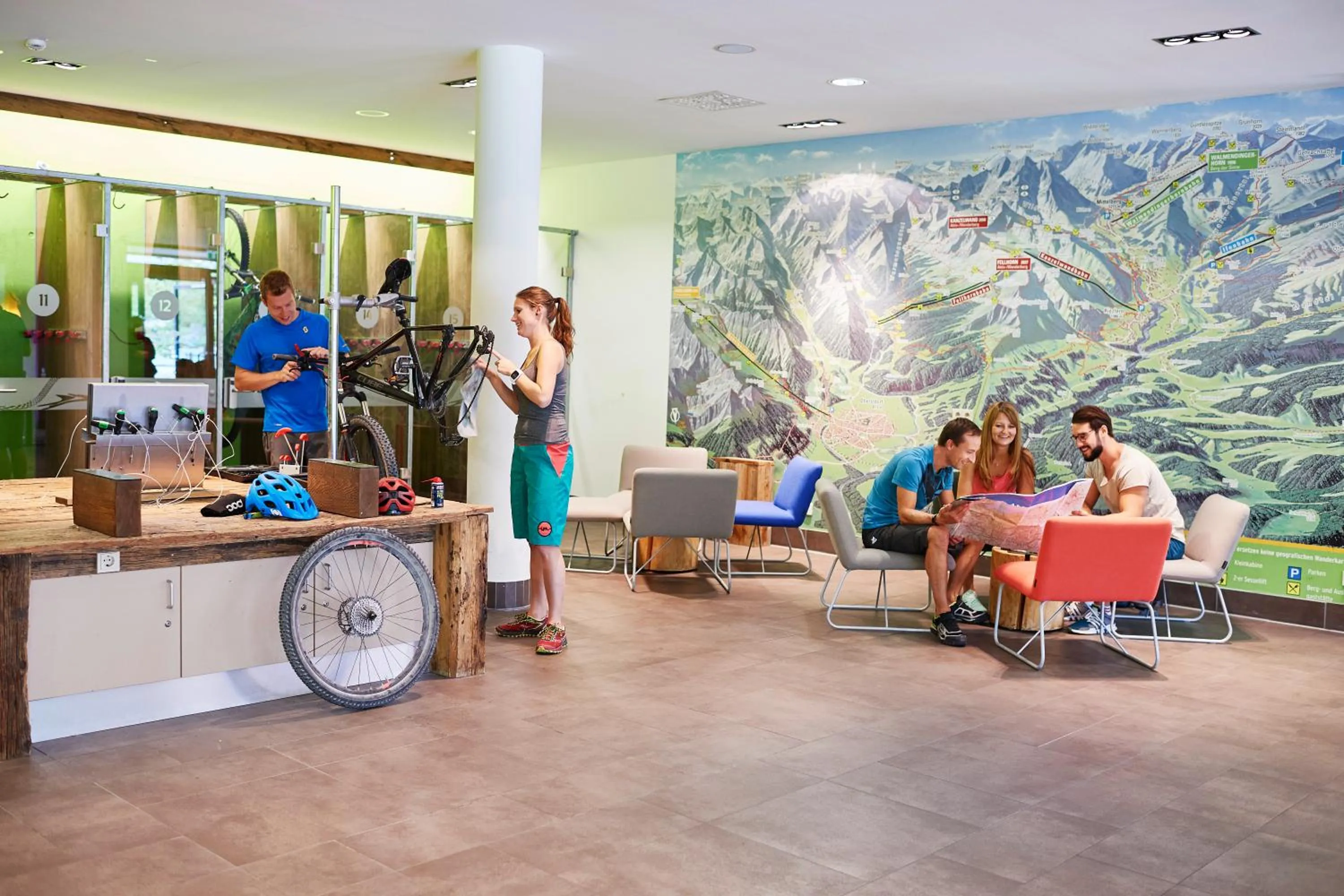 Lounge or bar in Explorer Hotel Montafon