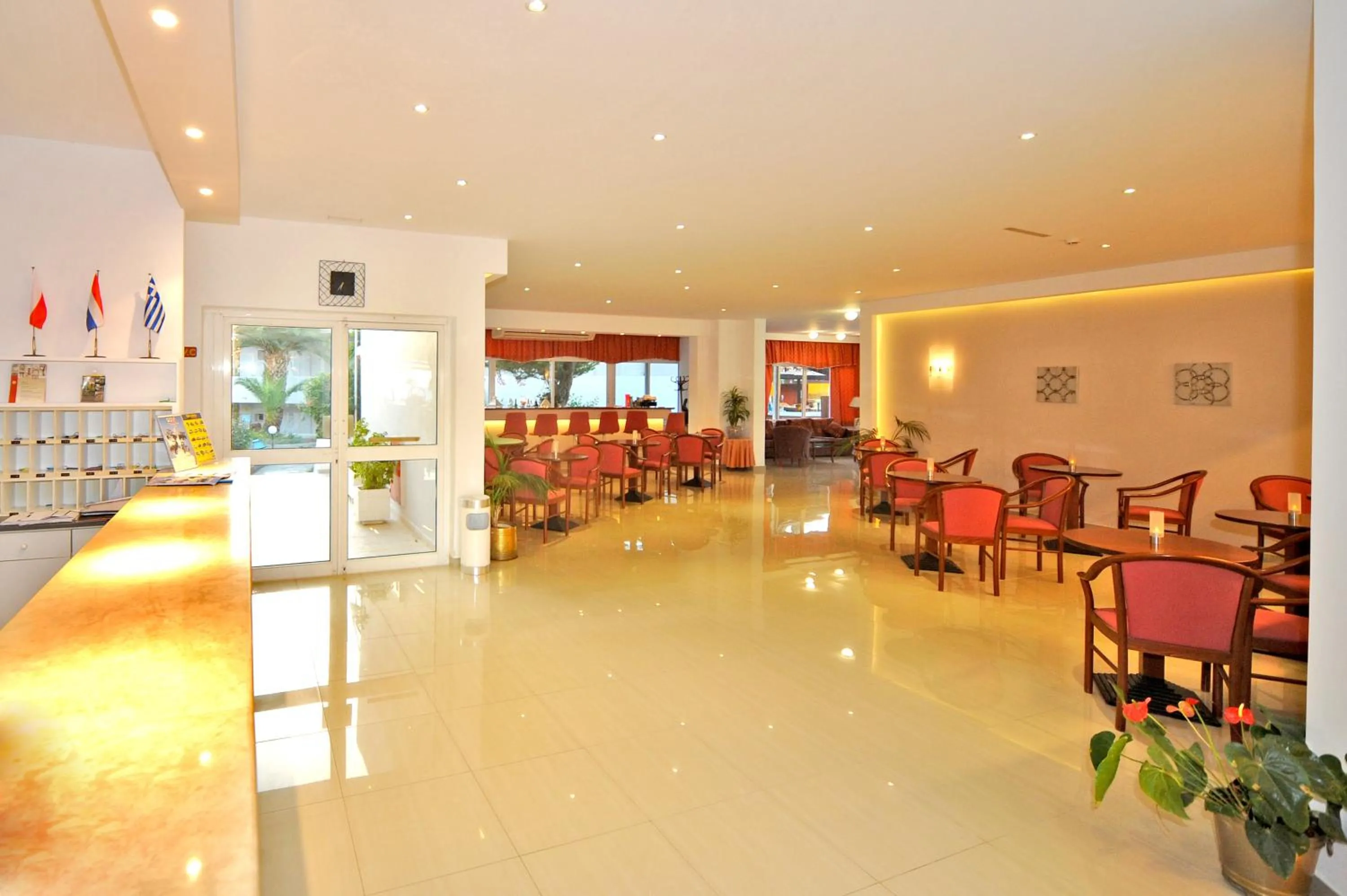 Lobby or reception in Palm Beach Hotel - Adults only