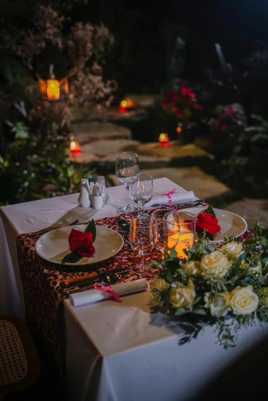 Restaurant/places to eat in Plataran Bromo