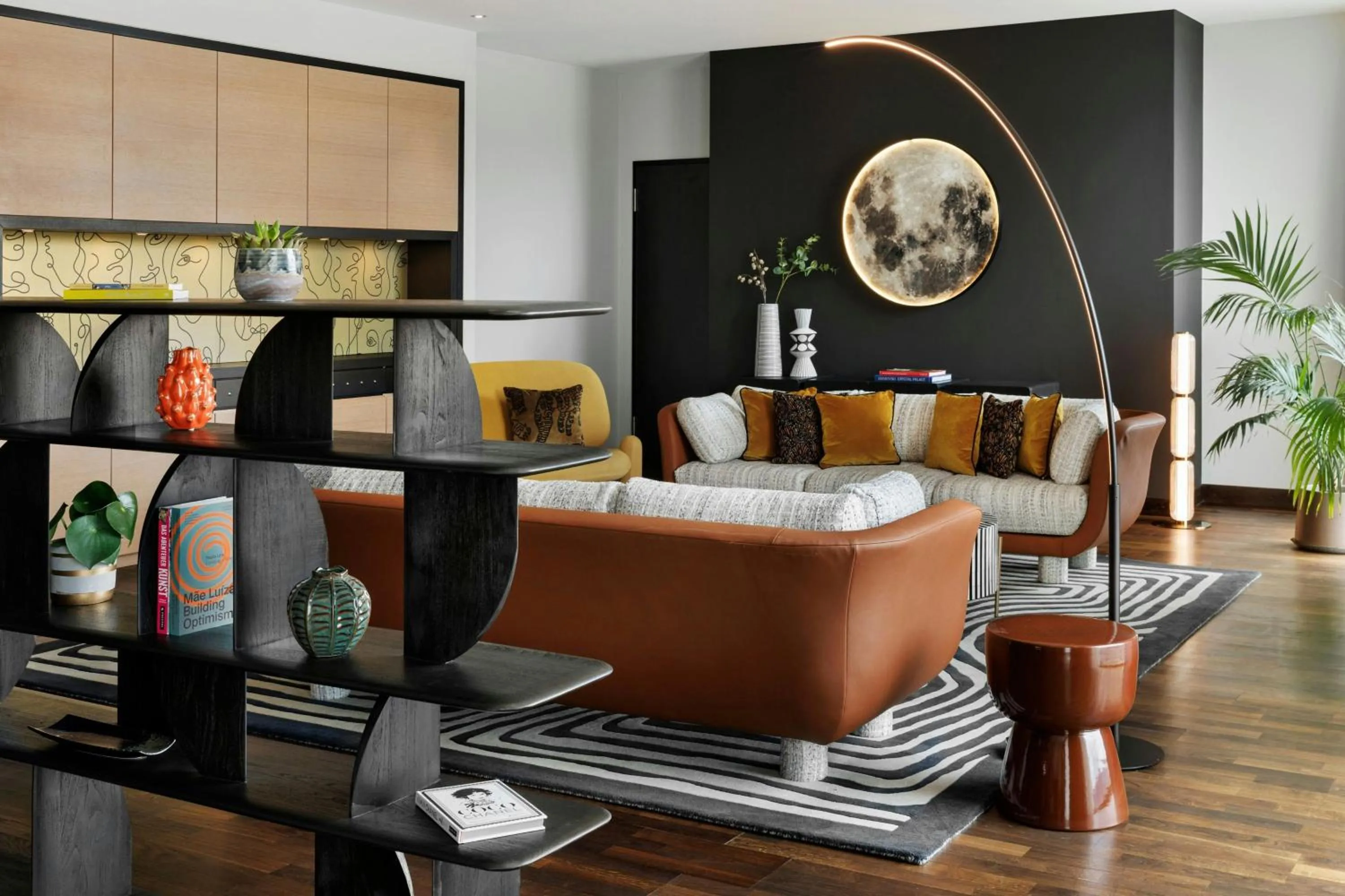 Photo of the whole room in Renaissance Zurich Tower Hotel