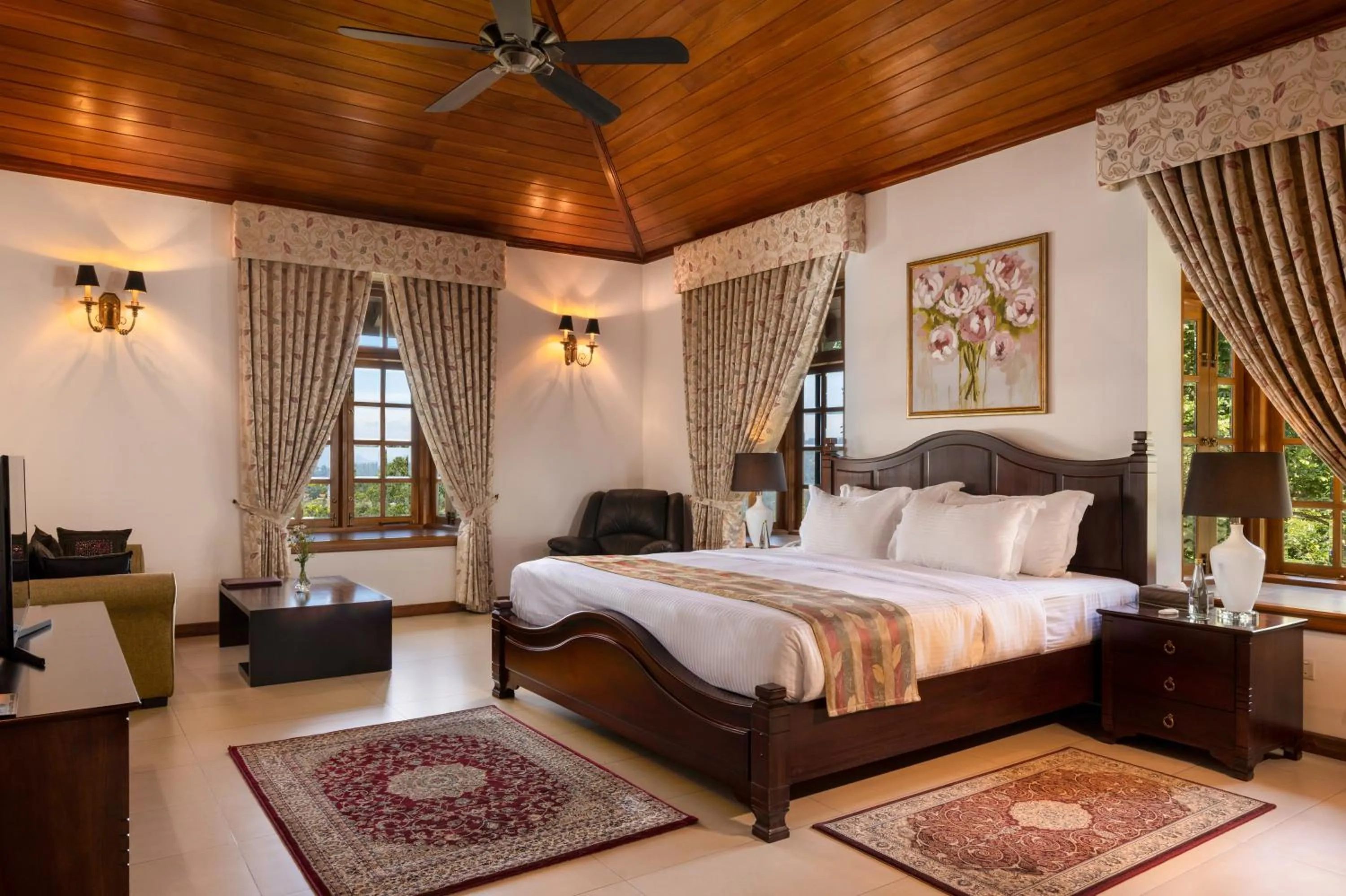 Superior Suite - single occupancy in Manor House Bandarawela By Seven Angels
