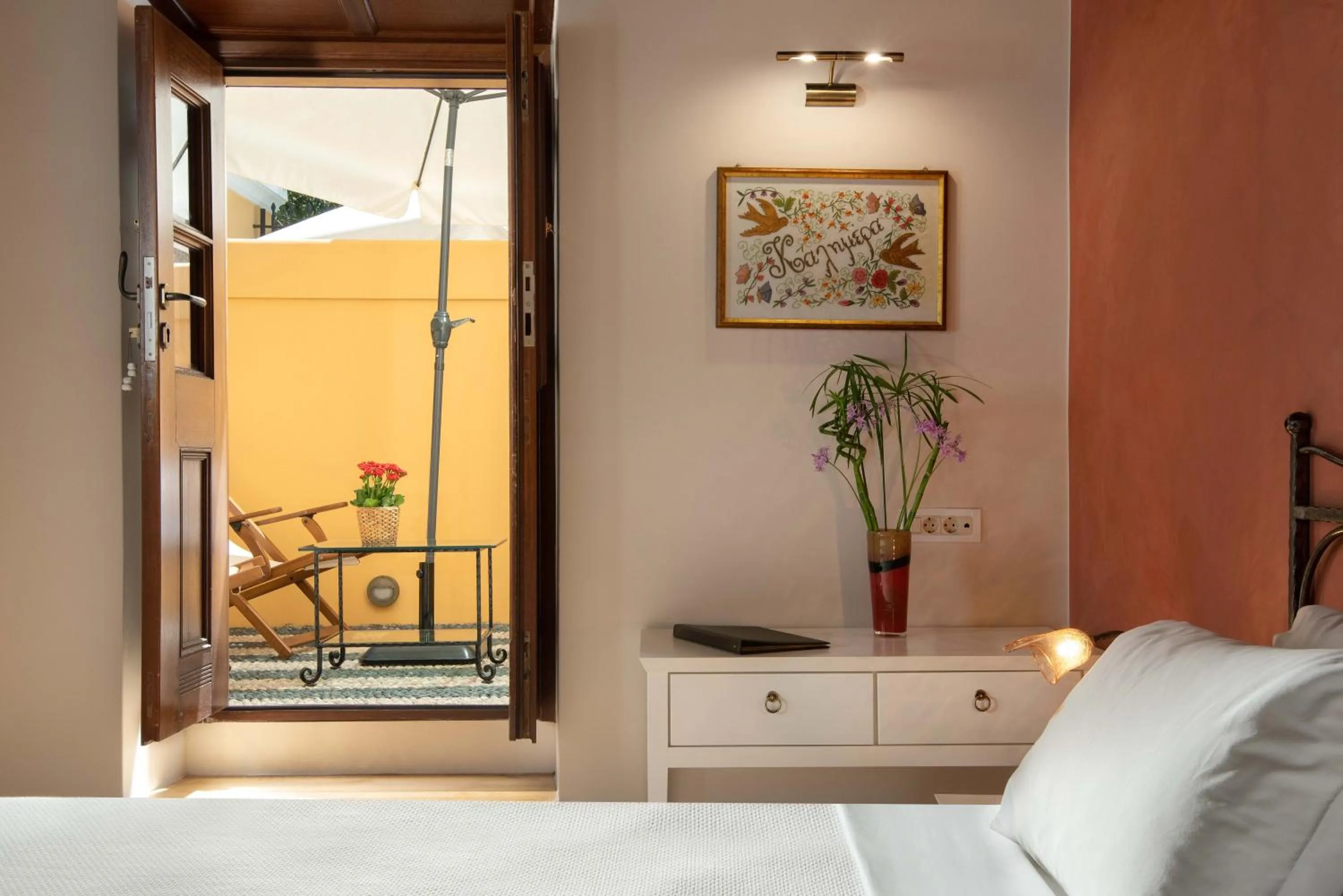 Bed in Rodos Niohori Elite Suites Boutique Hotel