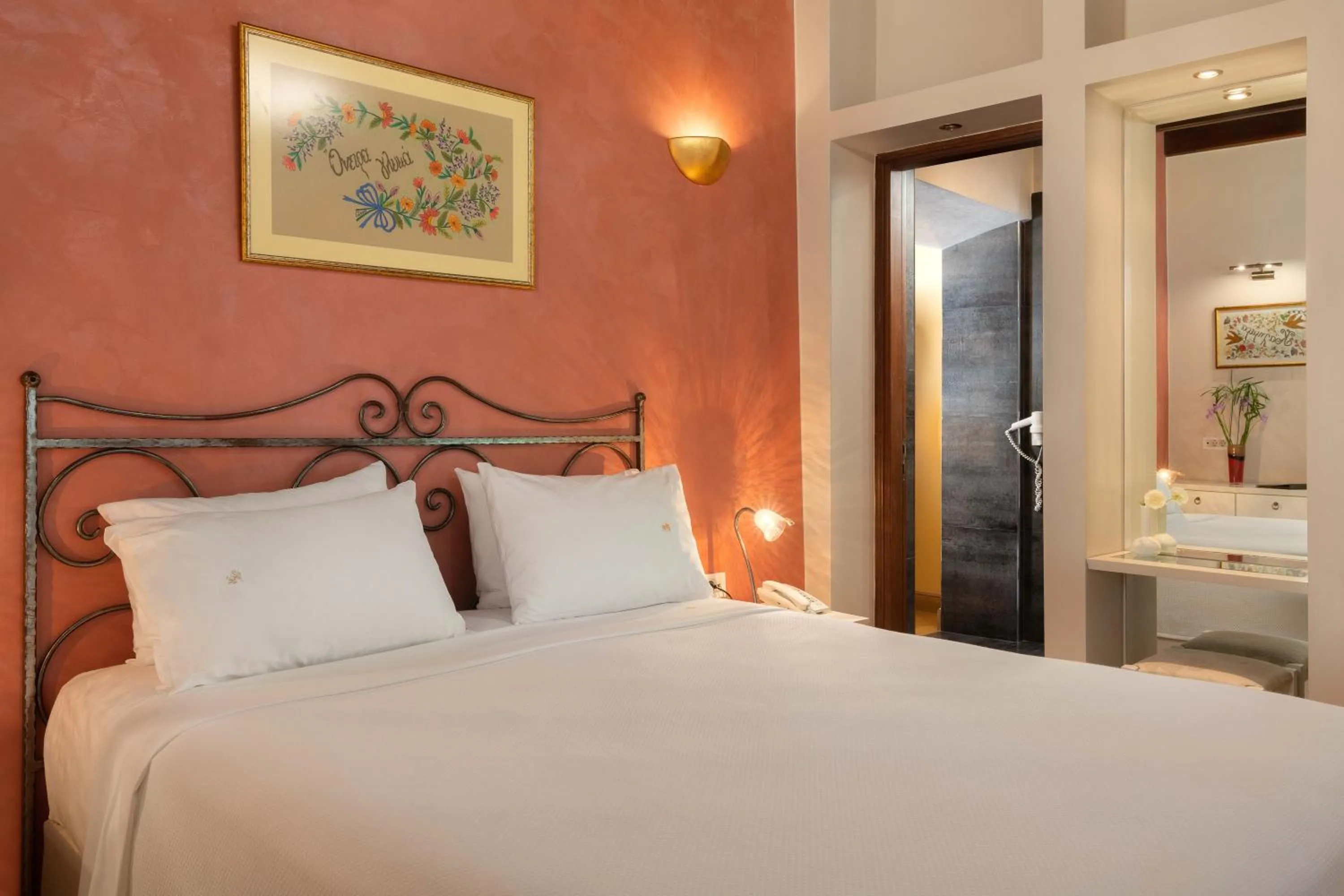 Bed in Rodos Niohori Elite Suites Boutique Hotel