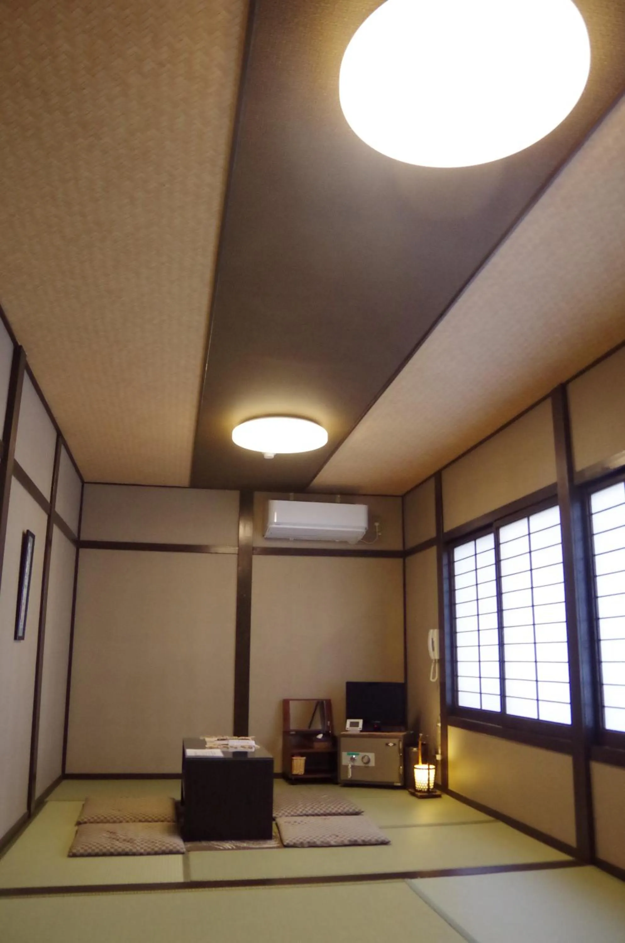 children in Ryoso Chatani