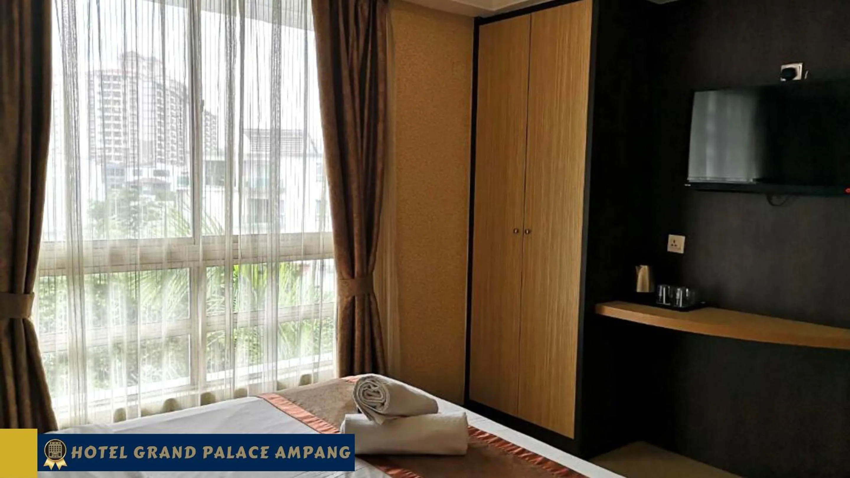 TV and multimedia, Bed in Hotel Grand Palace Ampang