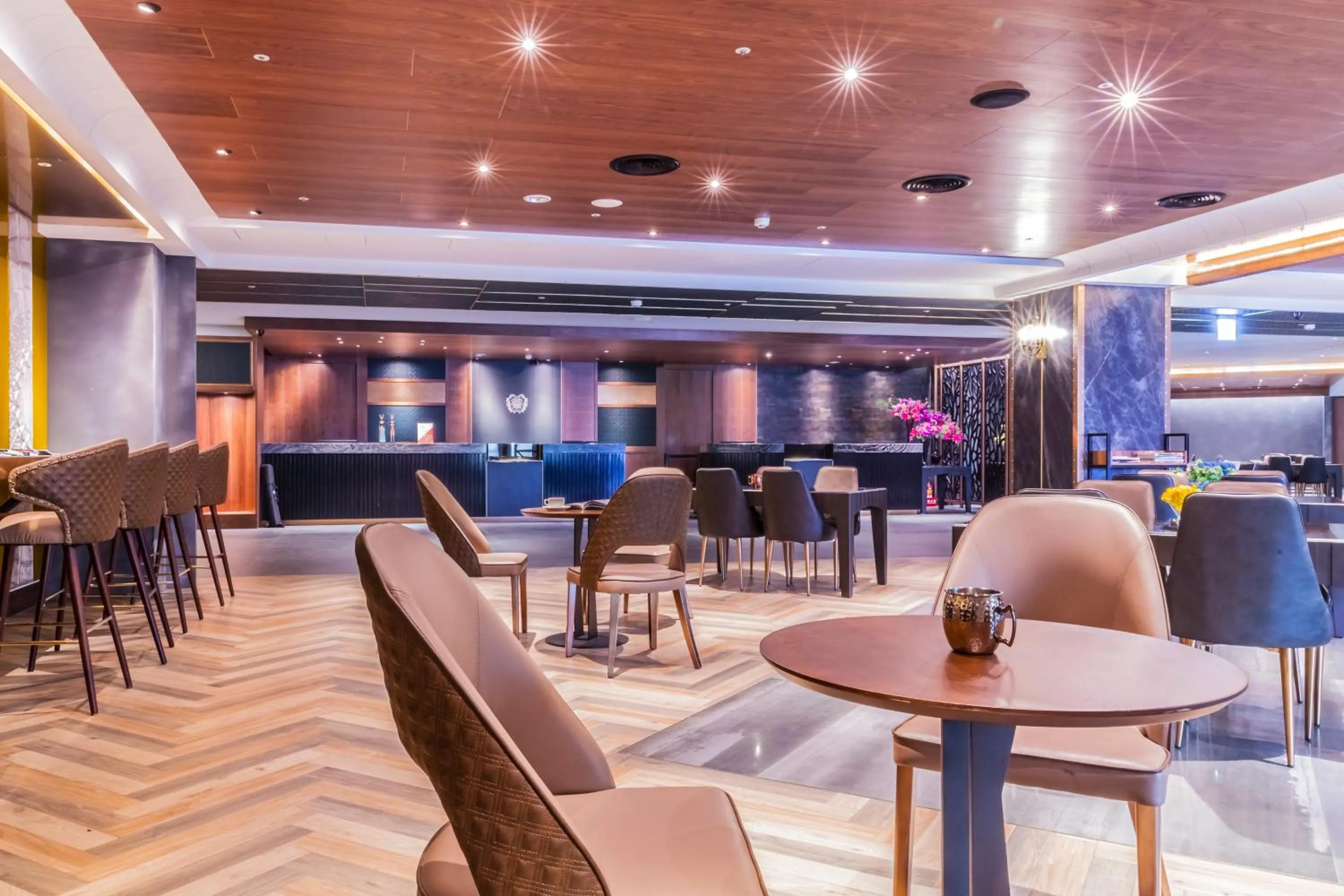 Area and facilities in Saint Art Hotel