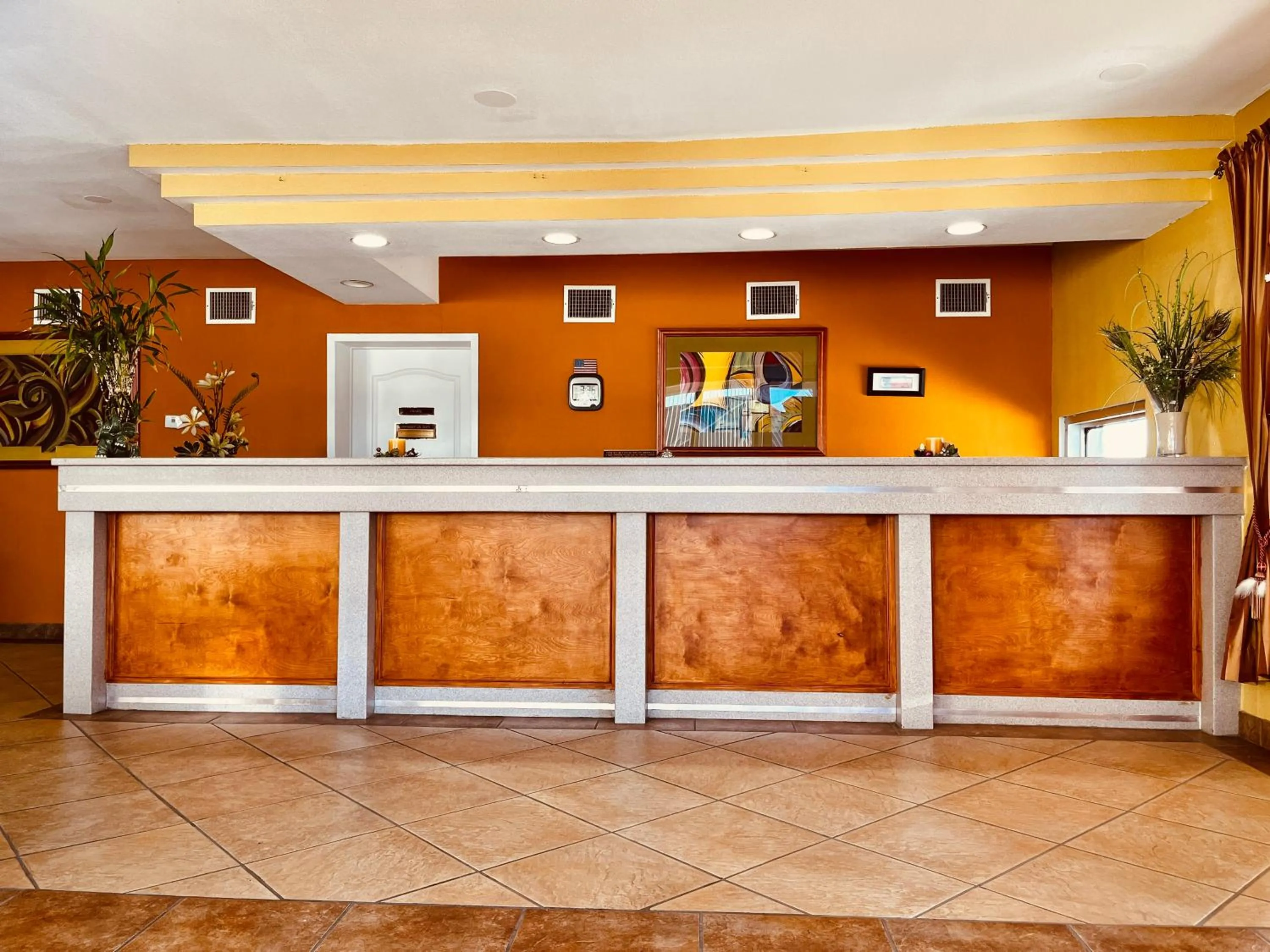 Lobby or reception in Econo Lodge Del Rio