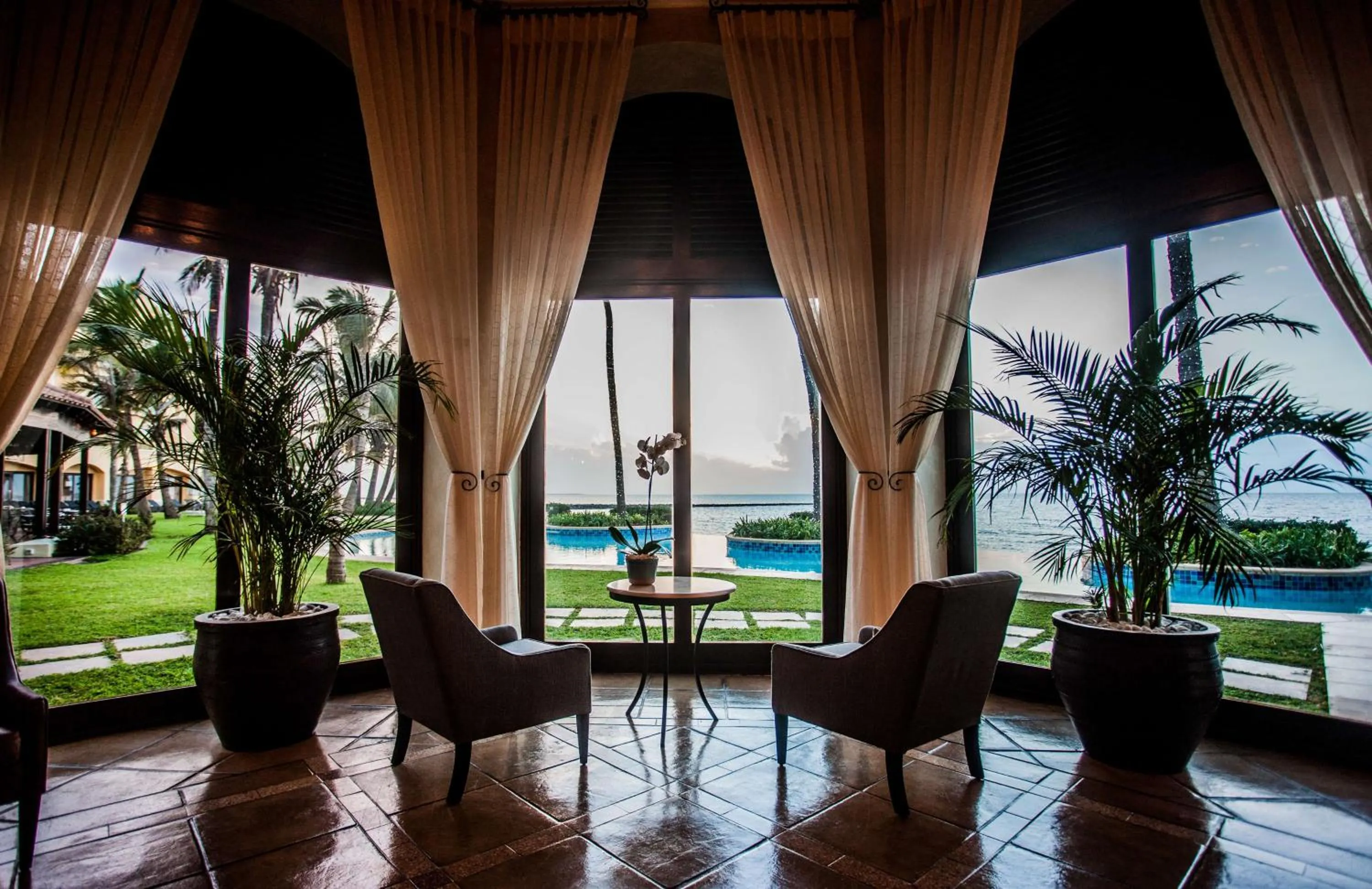 Lobby or reception in Southern Sun Maputo