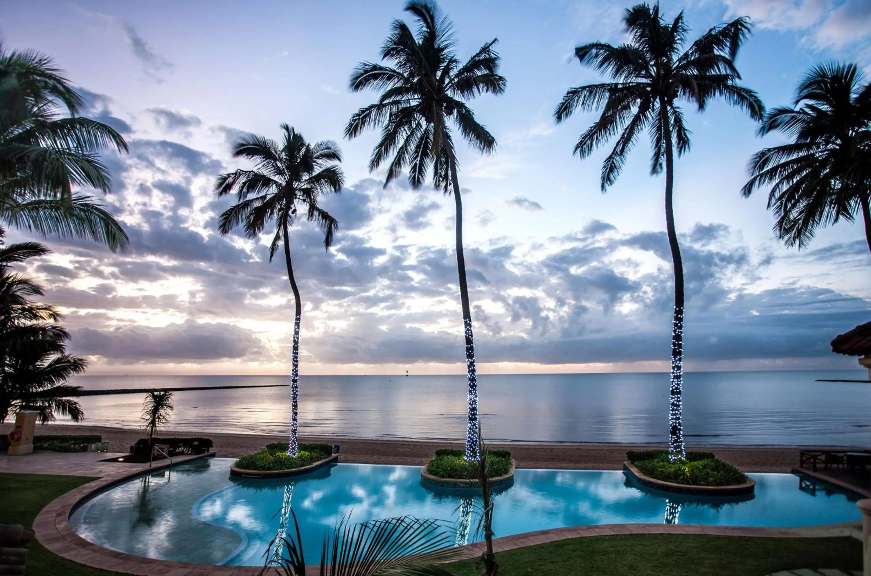 Pool view in Southern Sun Maputo