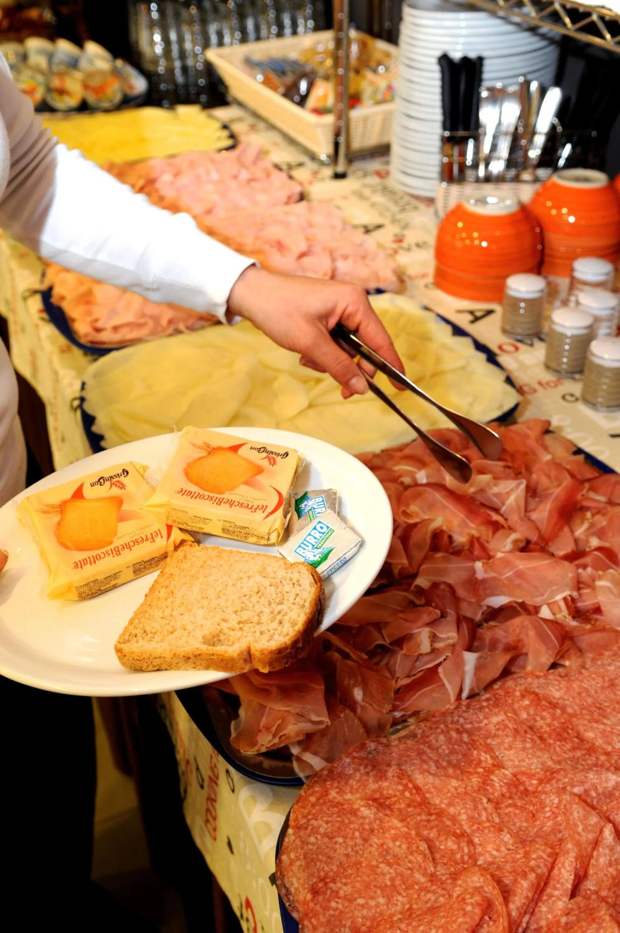 Buffet breakfast in Hotel Raffaello