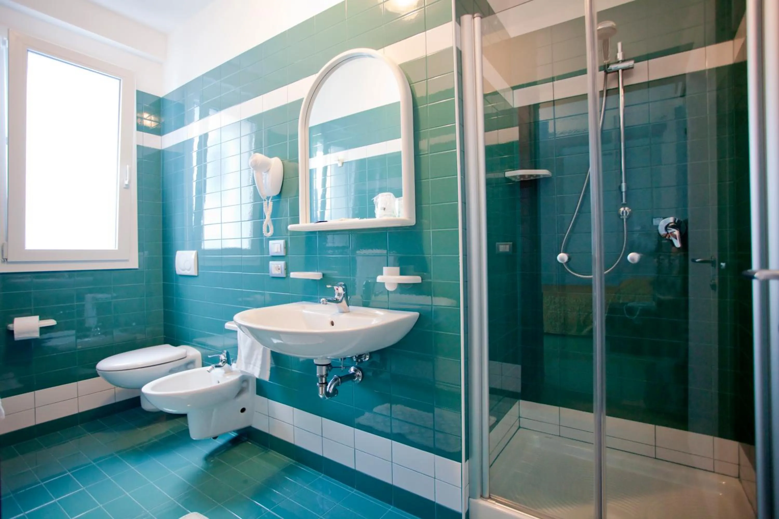 Bathroom in Hotel Raffaello