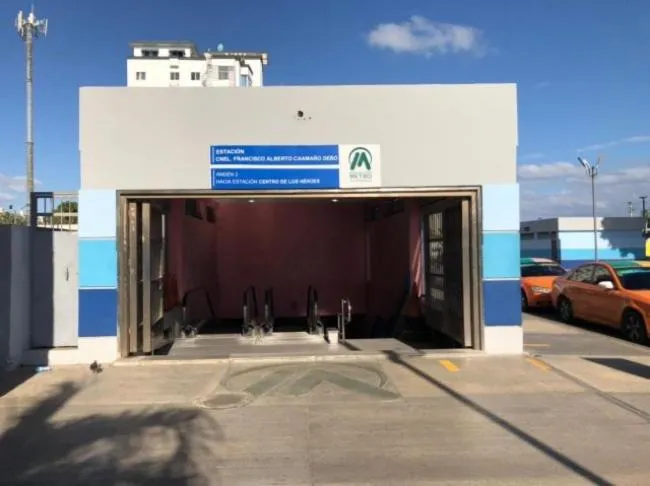 Area and facilities in Royal Palace Hotel