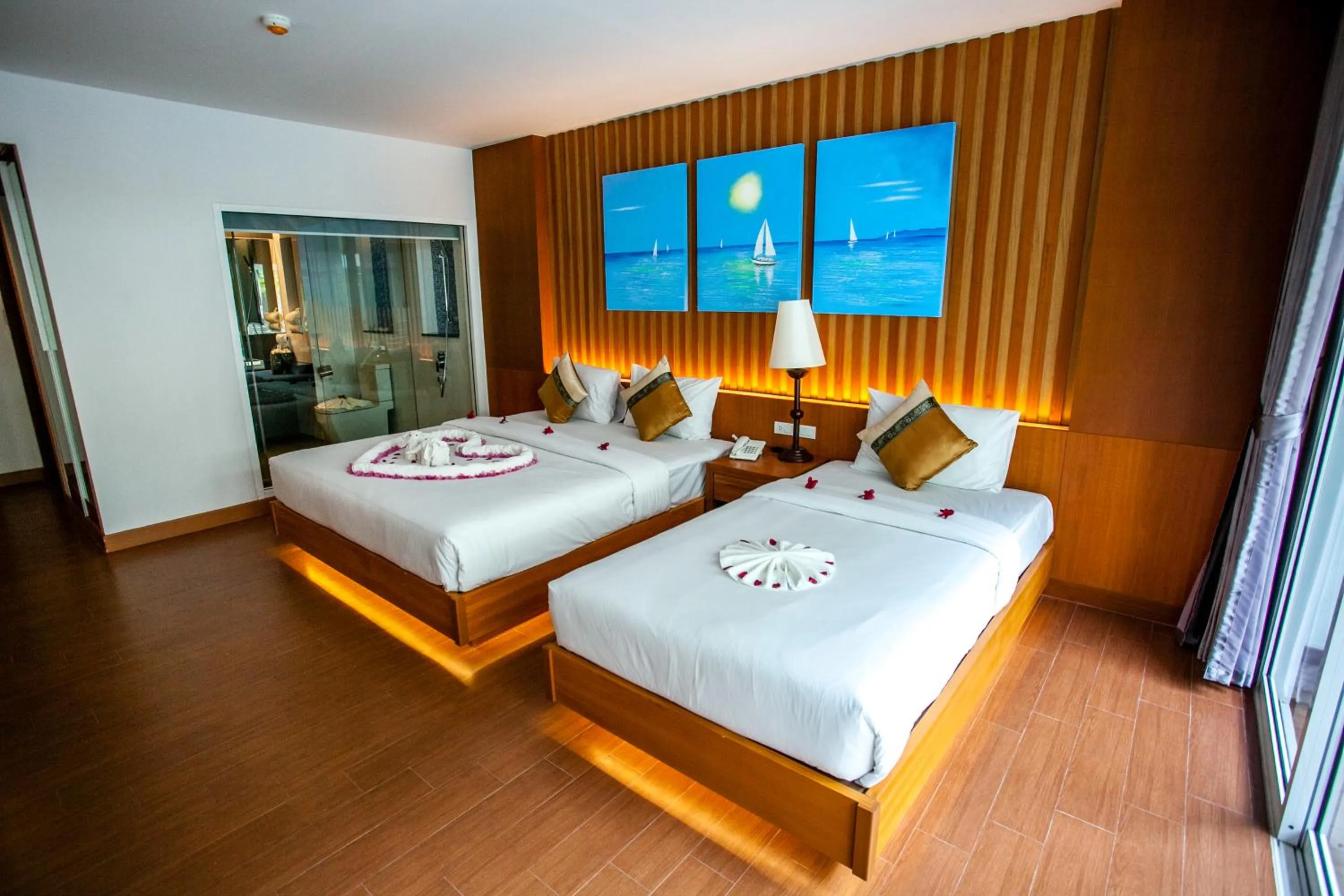 Bed in Phi Phi Harbour View Hotel-SHA Extra Plus