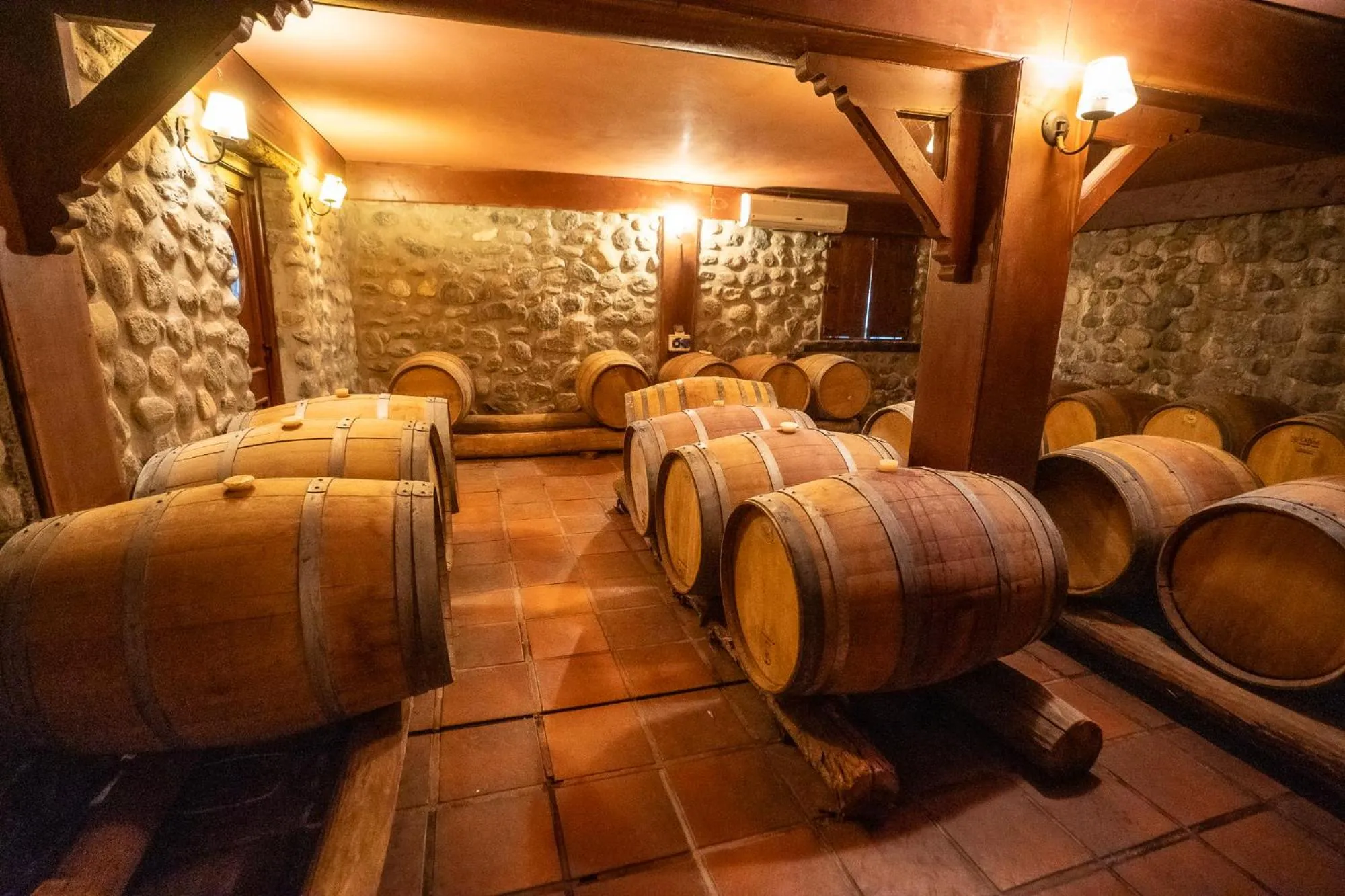 La Casa De La Bodega - Wine Boutique Hotel