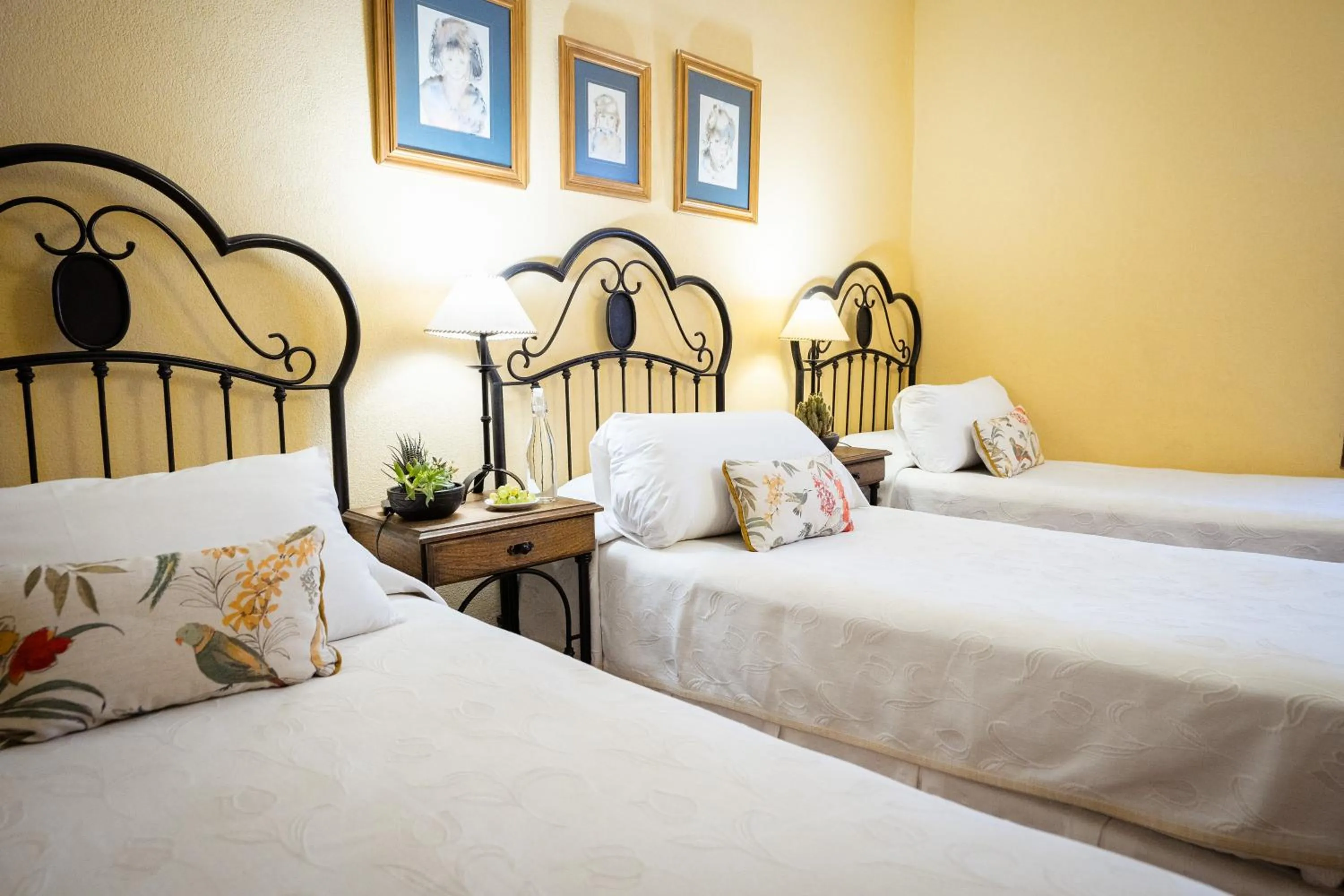 Family Room in Villa Vicuña Cafayate Boutique Hotel