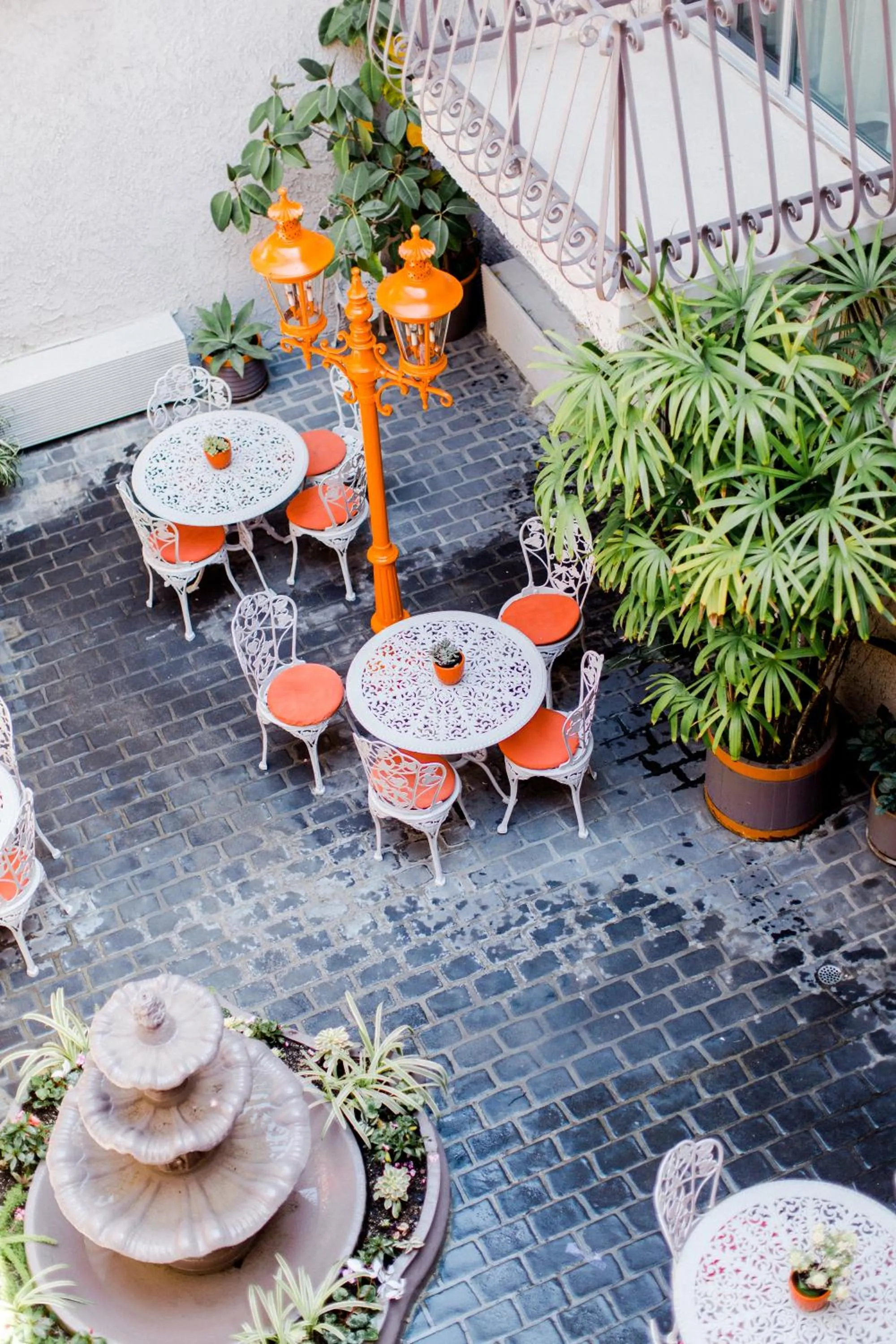 Garden in Inn at Venice Beach