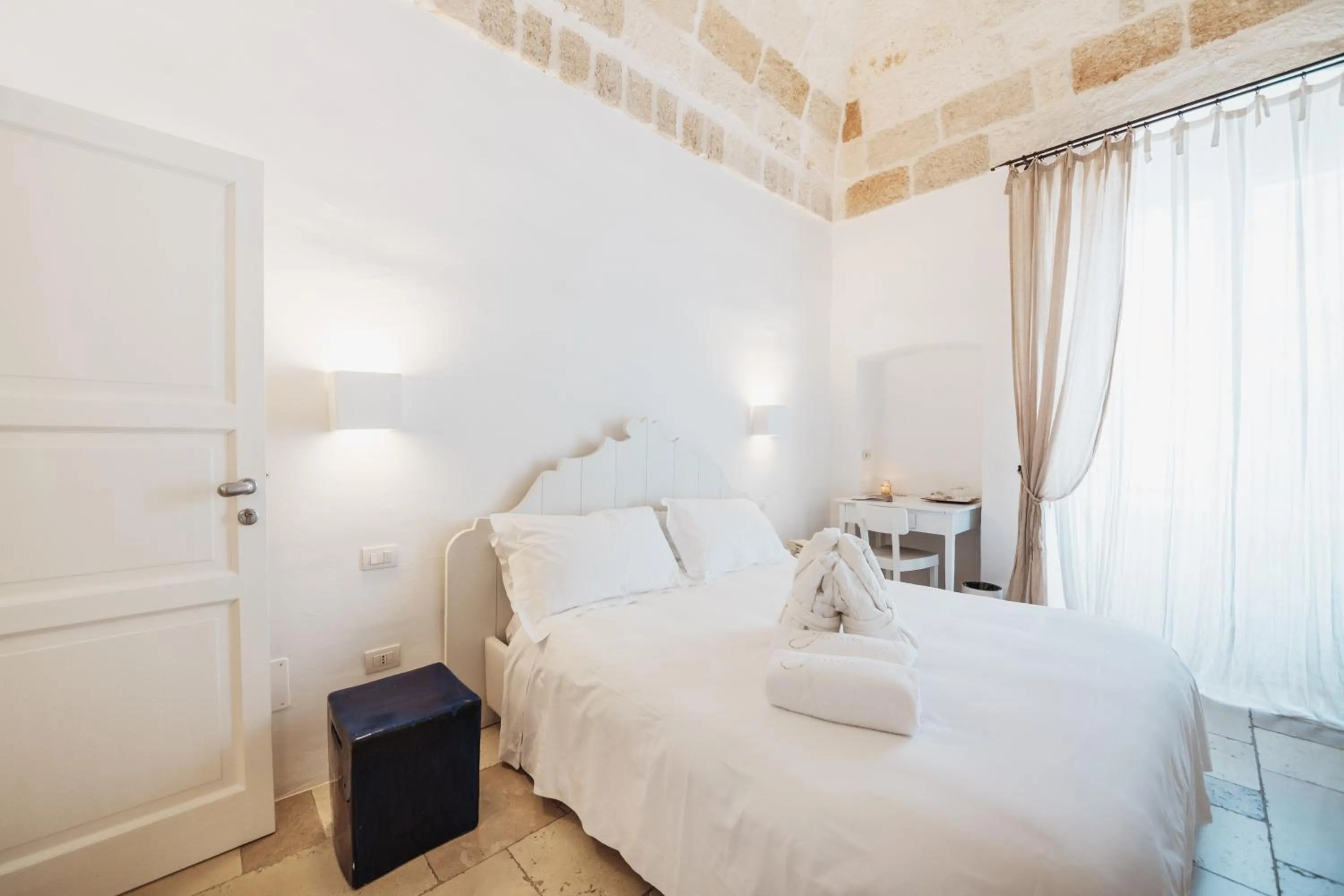 Bed in Giovì Relais