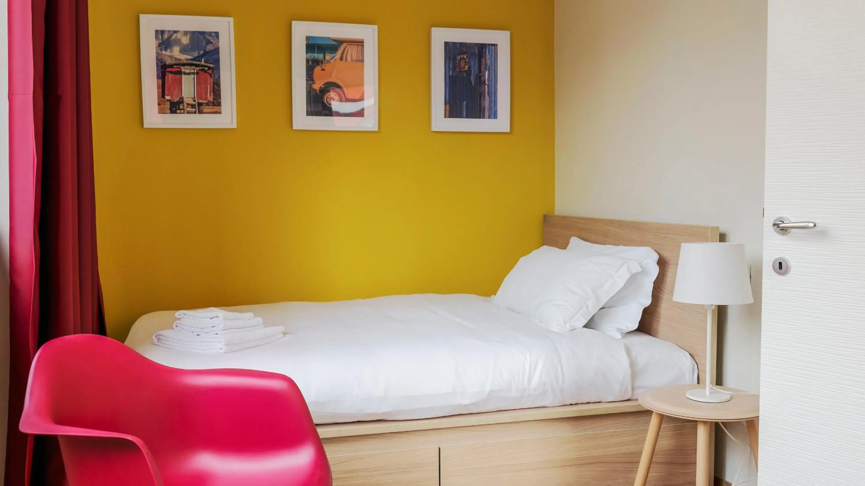 Bed in Italianway-Bergonzoli Place