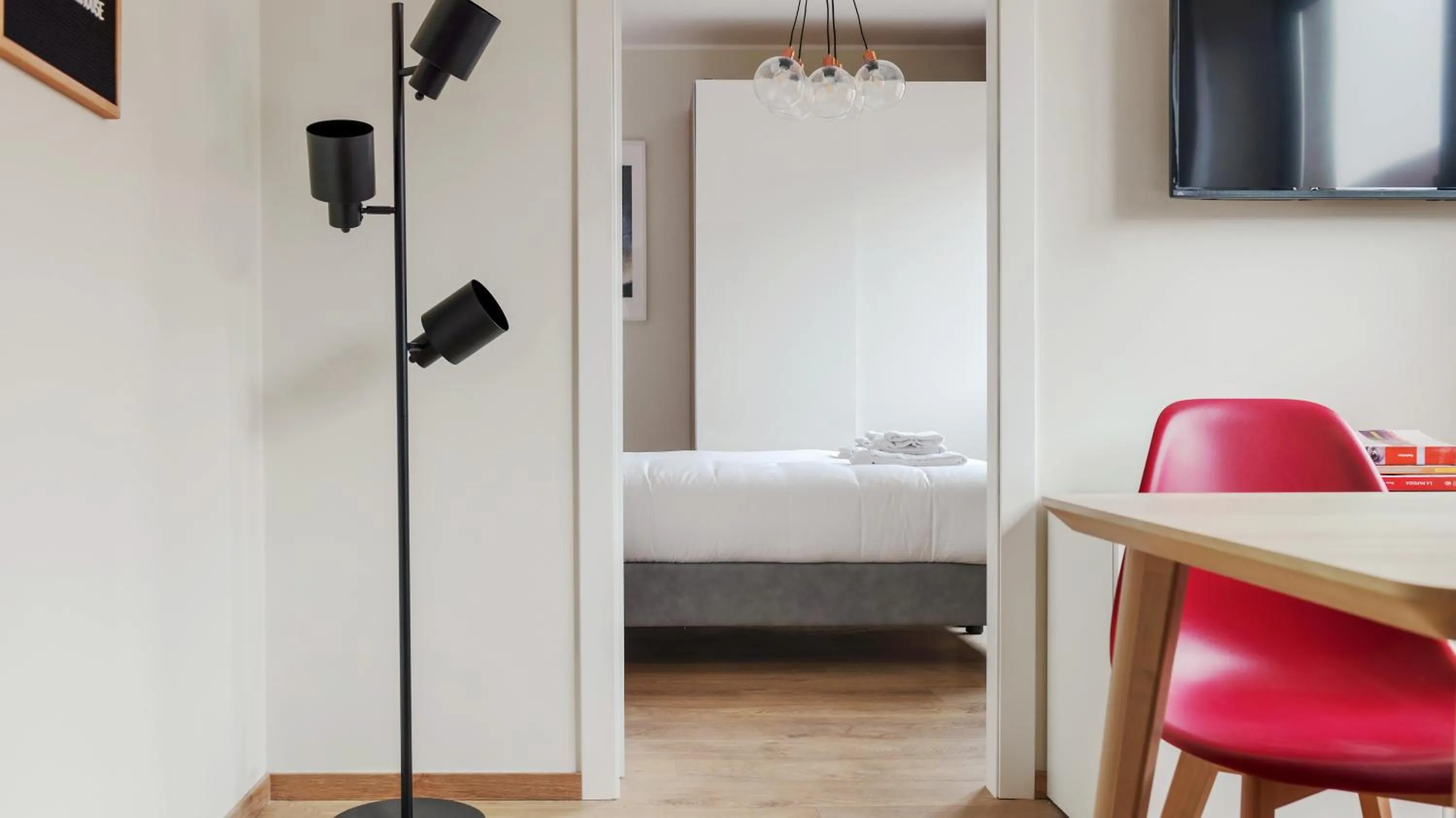 Bed in Italianway-Bergonzoli Place