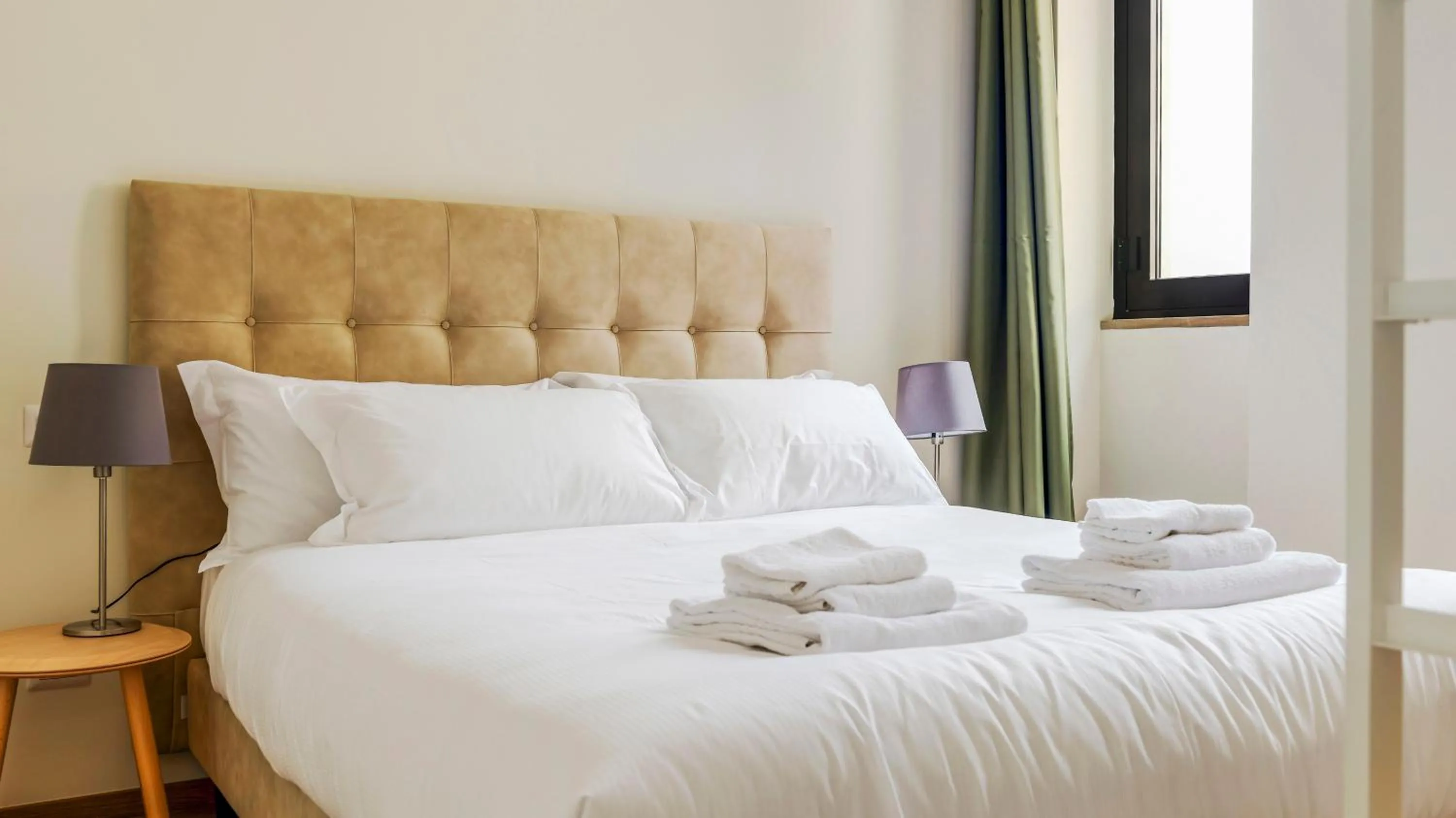 Bed in Italianway-Bergonzoli Place