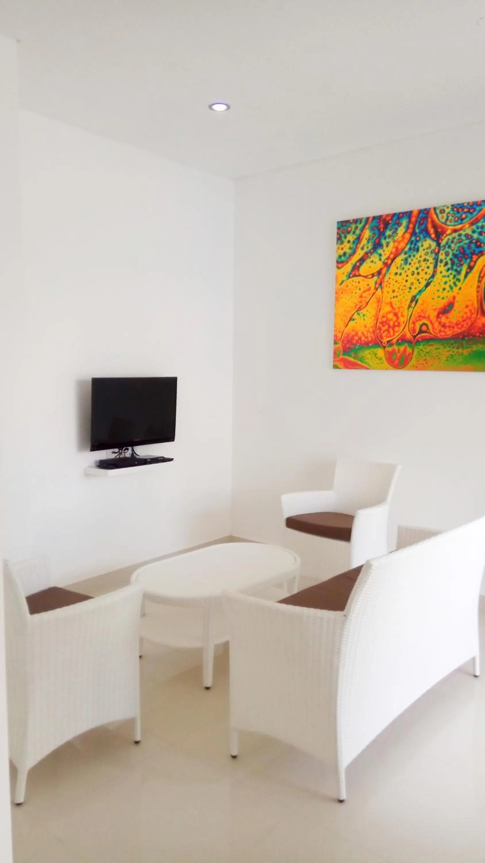 TV and multimedia in The Bali Bubble