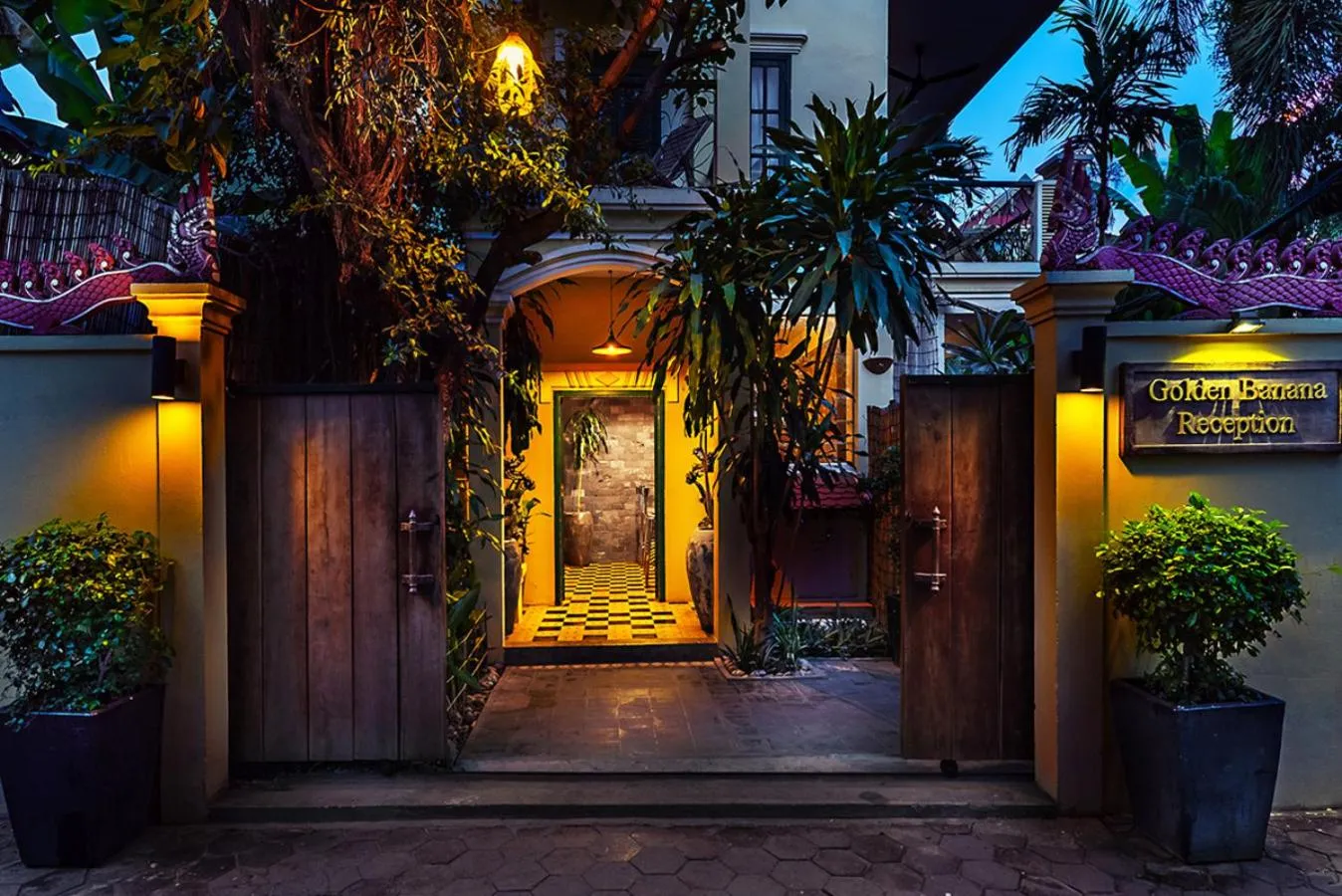 Facade/entrance in Golden Banana Residence