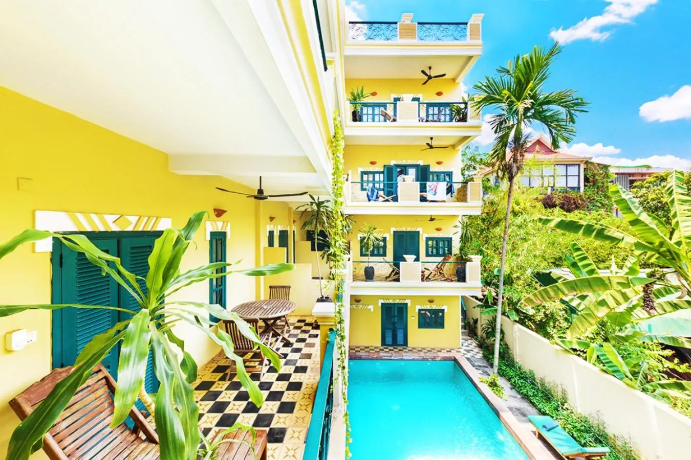 Swimming pool in Golden Banana Residence