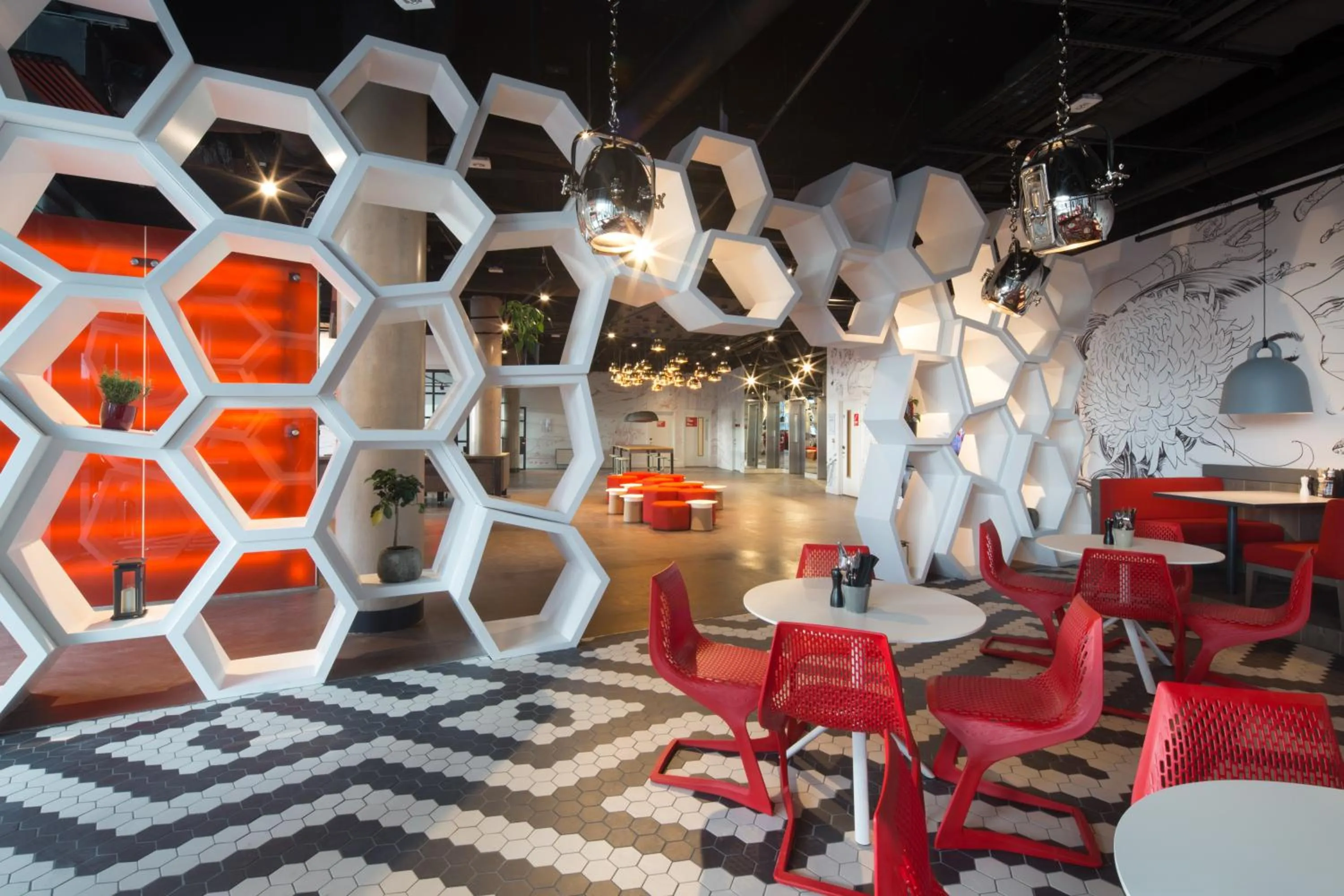 Restaurant/places to eat in Radisson RED Hotel, Glasgow