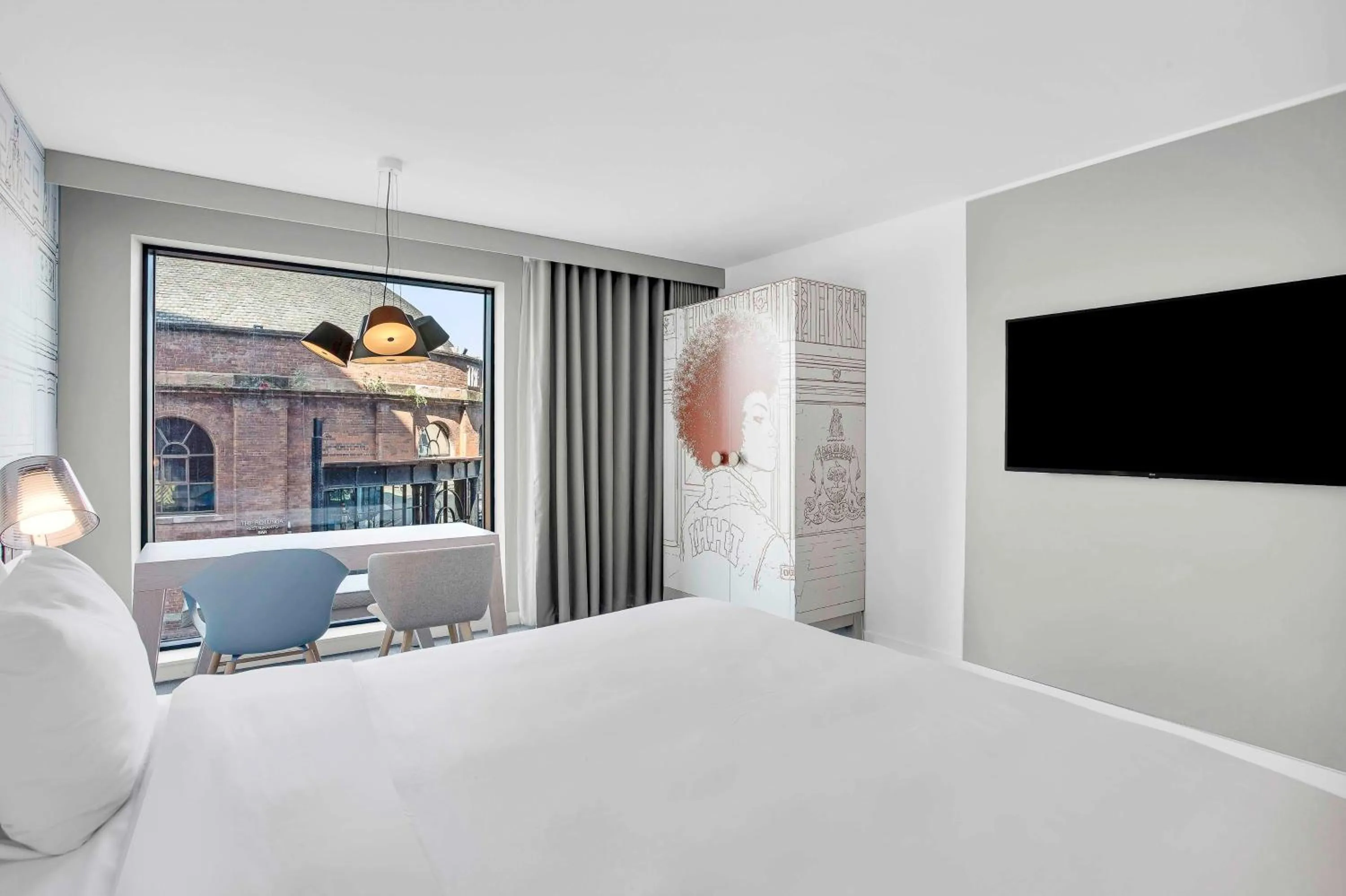 Bedroom, Bed in Radisson RED Hotel, Glasgow