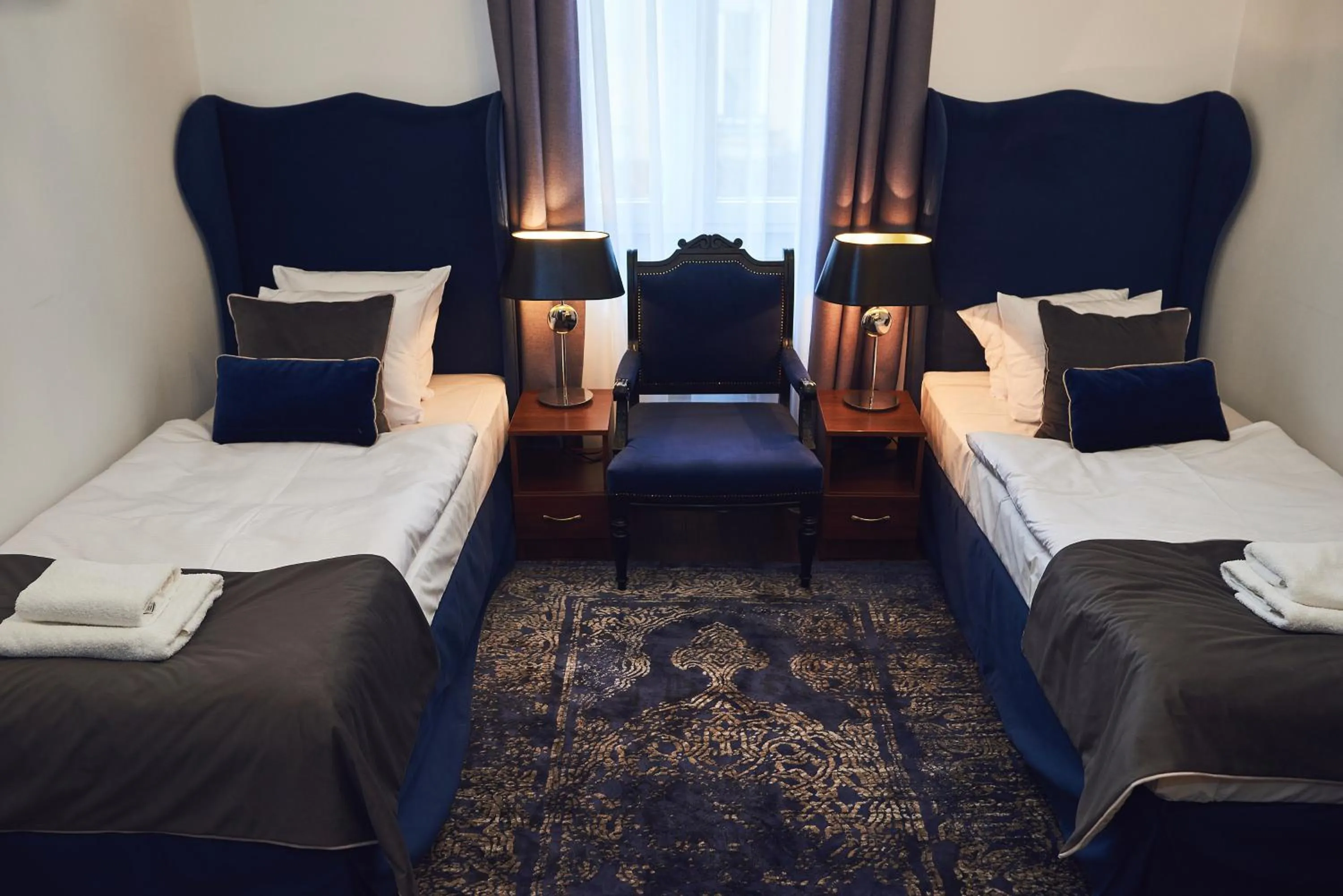 Photo of the whole room, Bed in Shalom Kazimierz