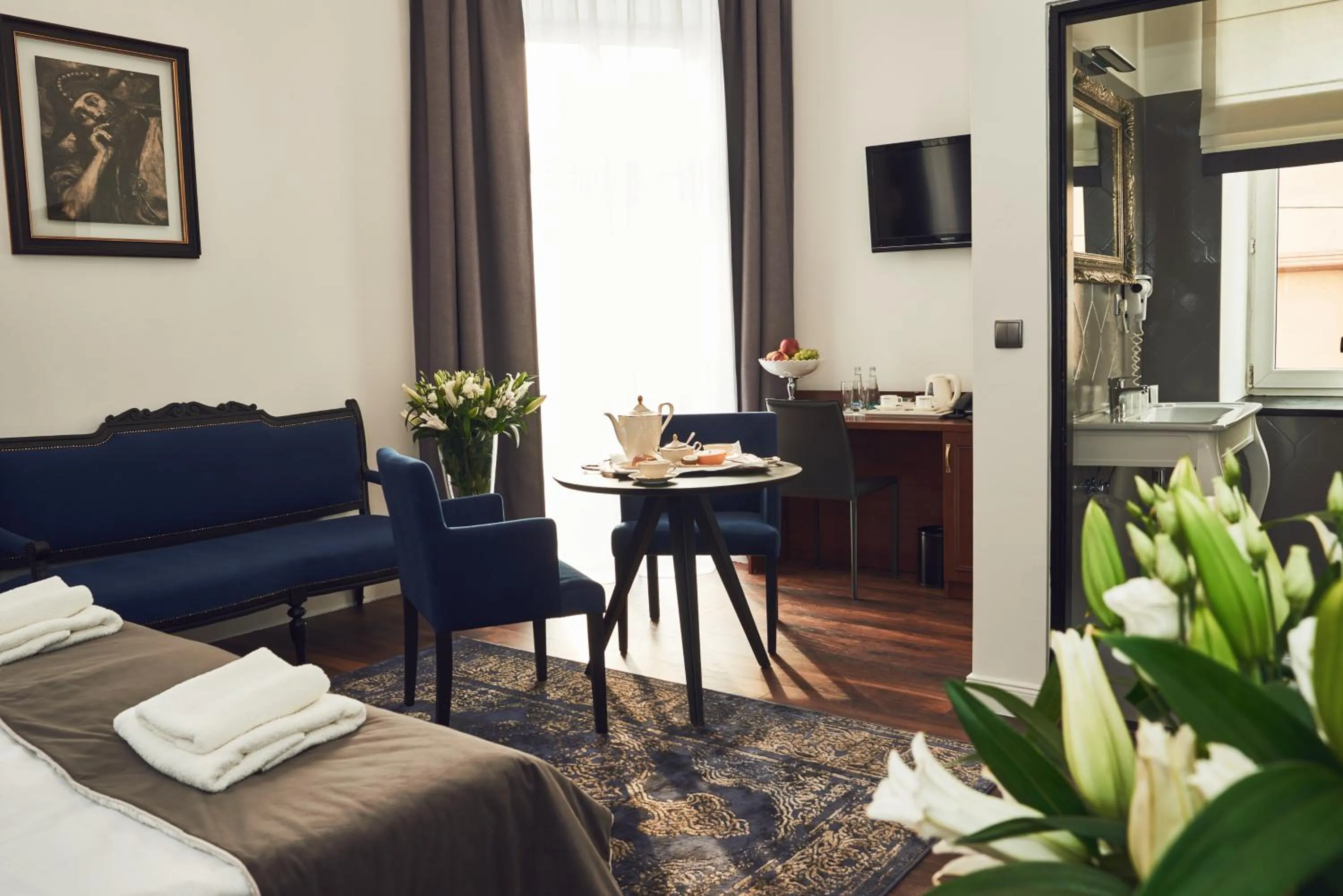 Photo of the whole room in Shalom Kazimierz