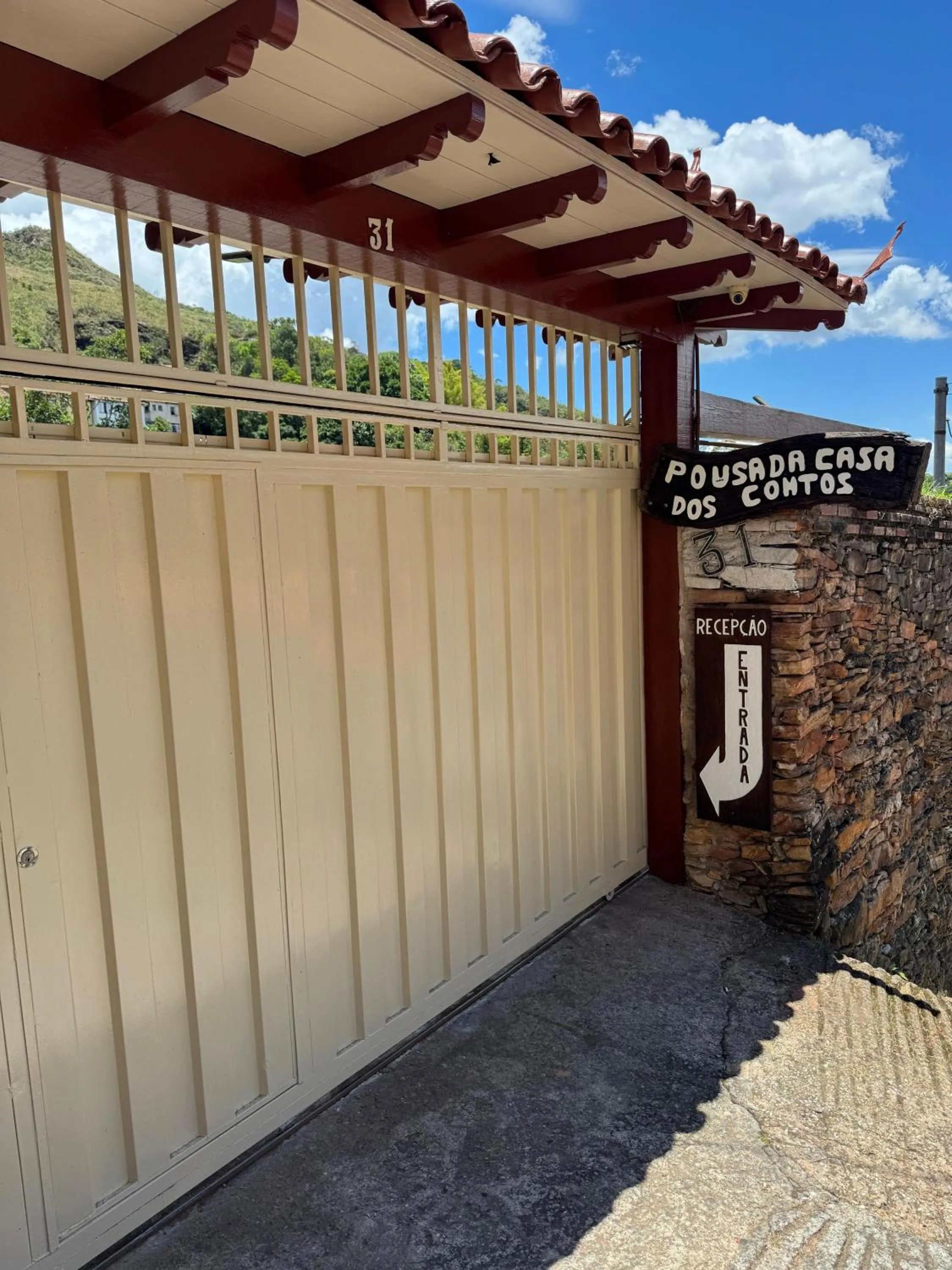 Property building in Pousada Casa dos Contos