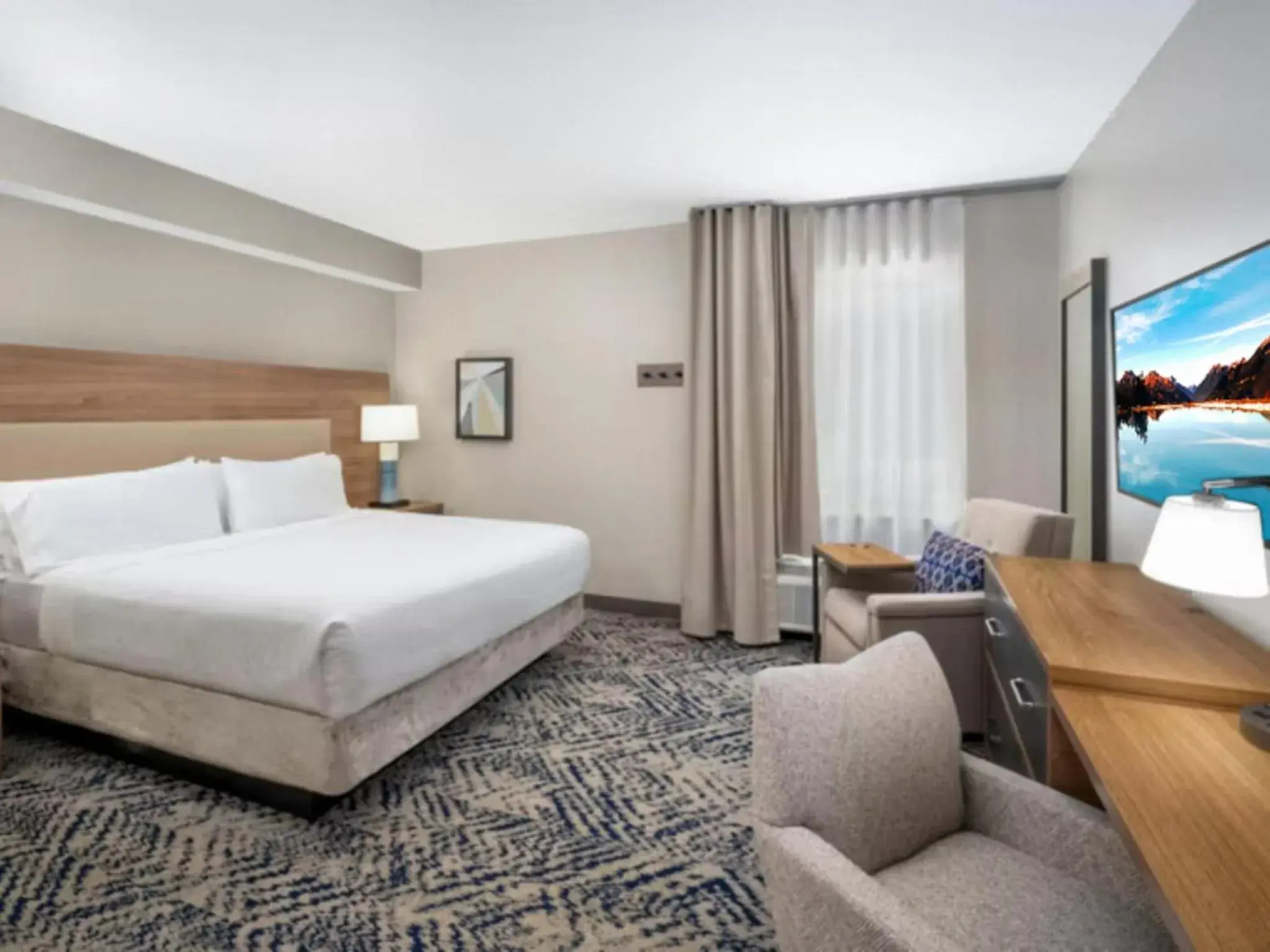 Queen Studio Suite in Candlewood Suites Champaign-Urbana University Area by IHG Queen Studio Suite in Candlewood Suites Champaign-Urbana University Area by IHG