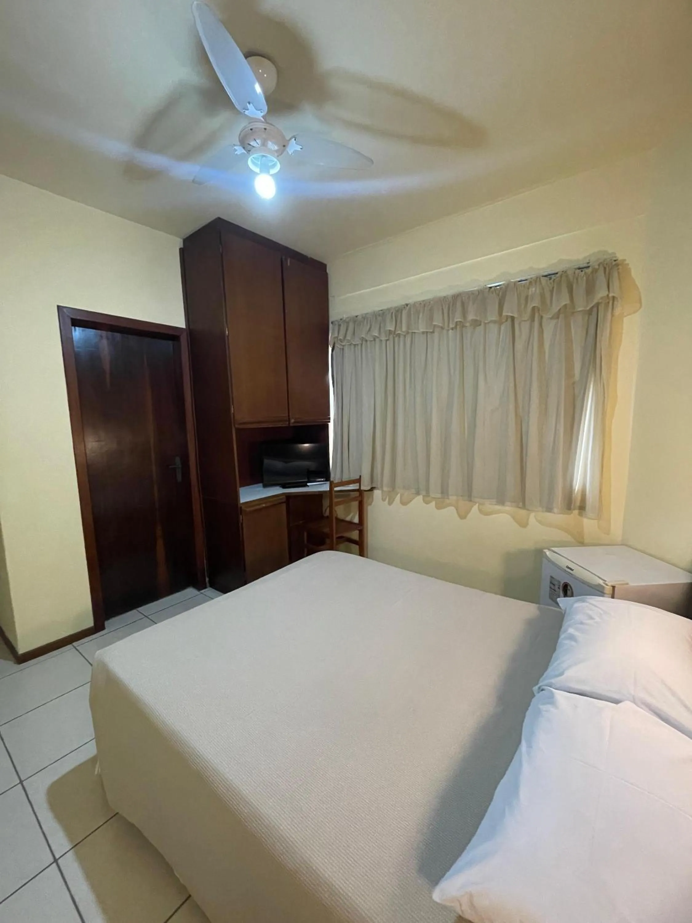 Bed in Hotel Cambirela