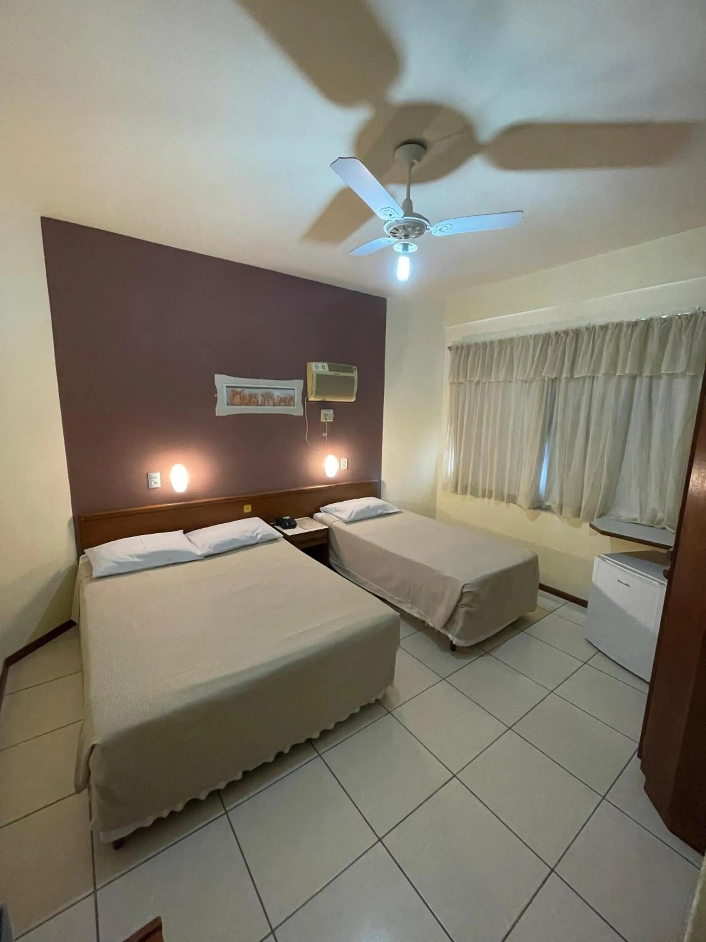 Bed in Hotel Cambirela