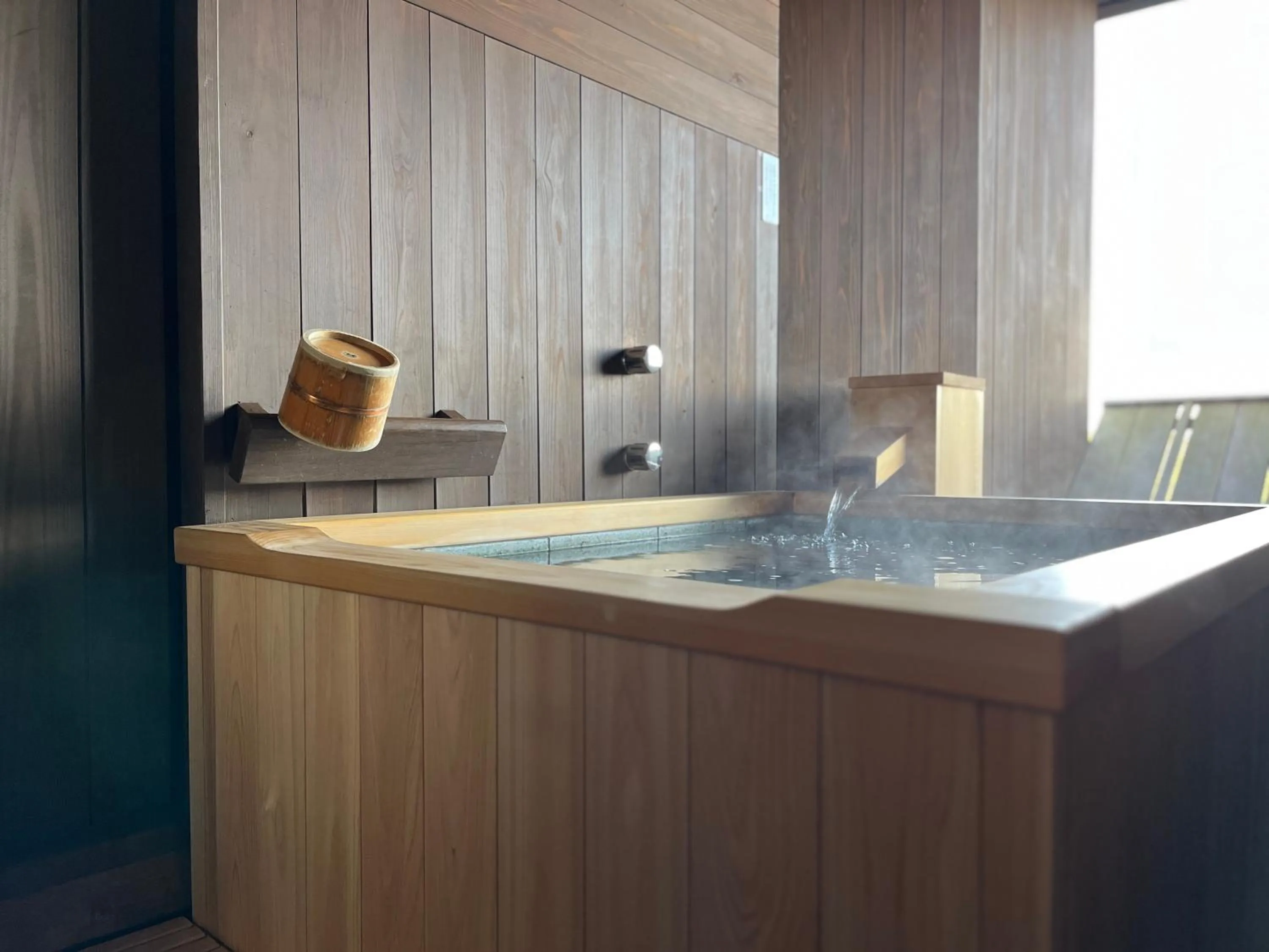 Hot Spring Bath in Laforet Shuzenji Sanshisuimei