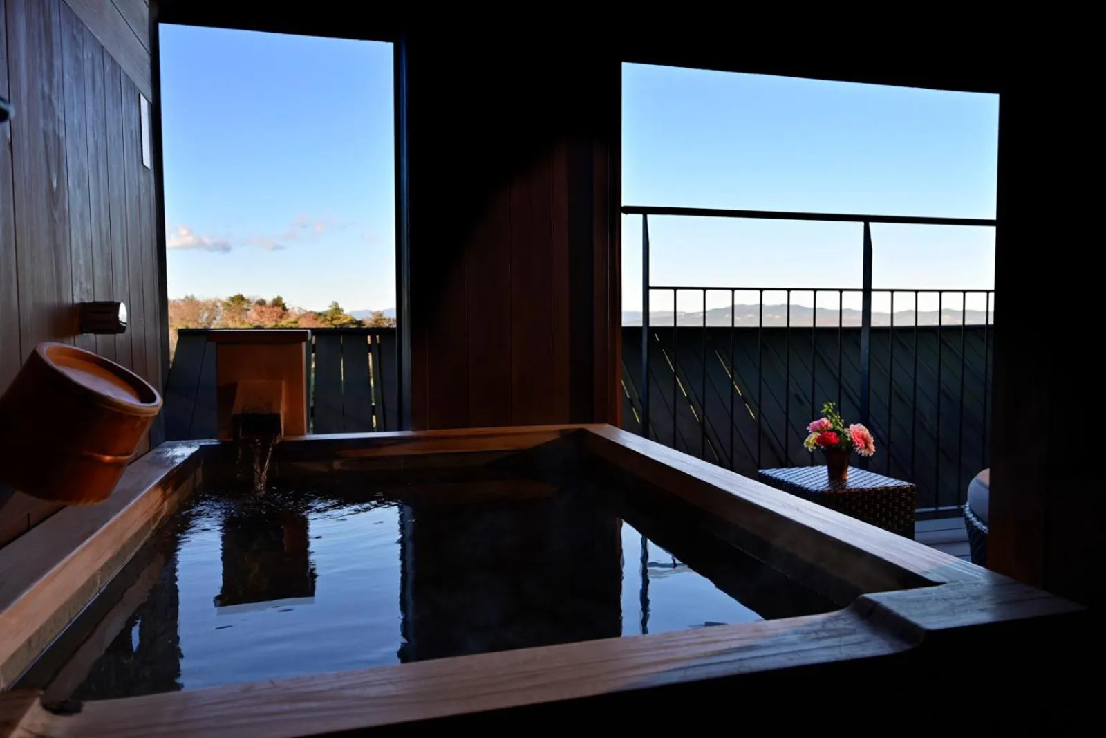 Hot Spring Bath in Laforet Shuzenji Sanshisuimei