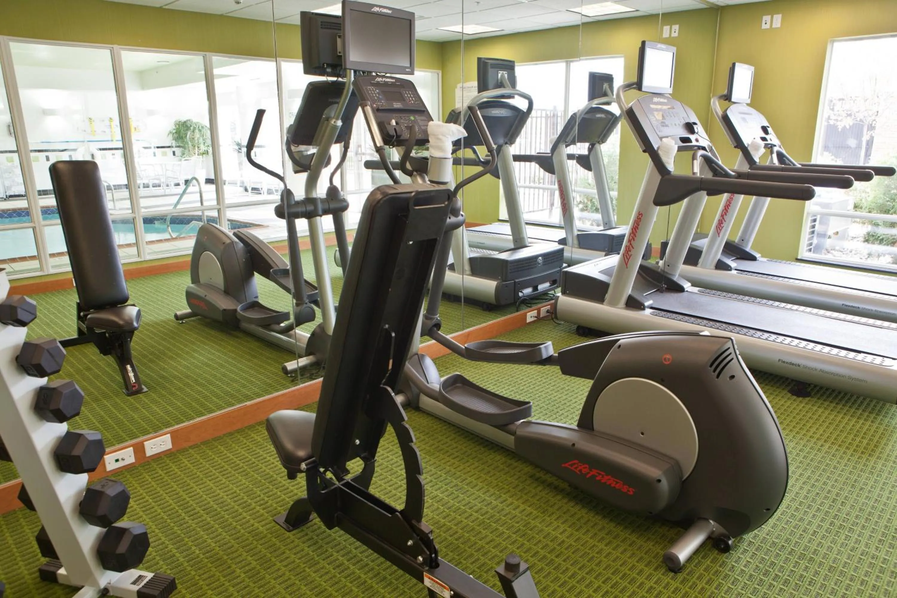 Fitness centre/facilities in Fairfield Inn and Suites Flint Fenton