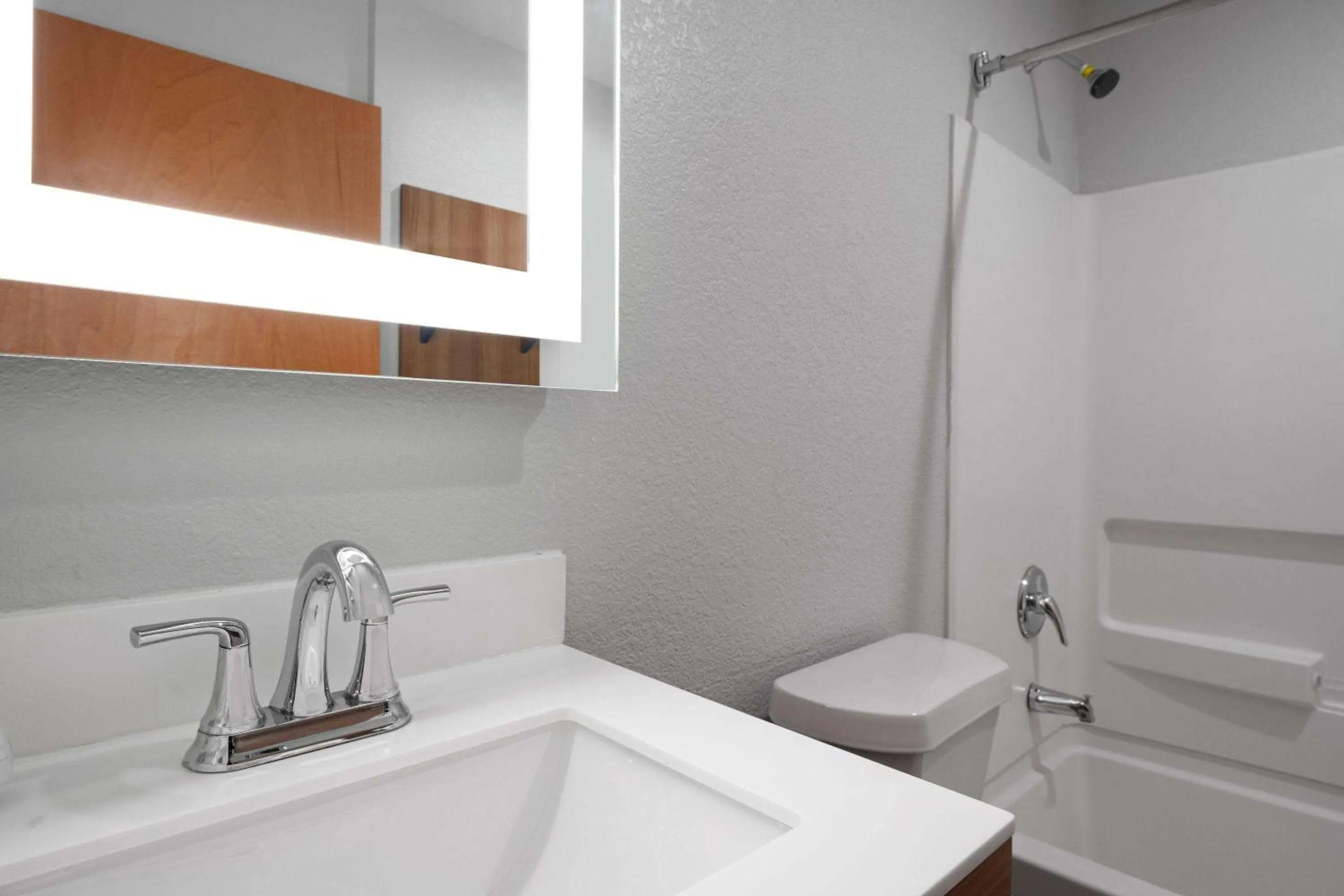 Bathroom in Microtel Inn & Suites by Wyndham of Houma