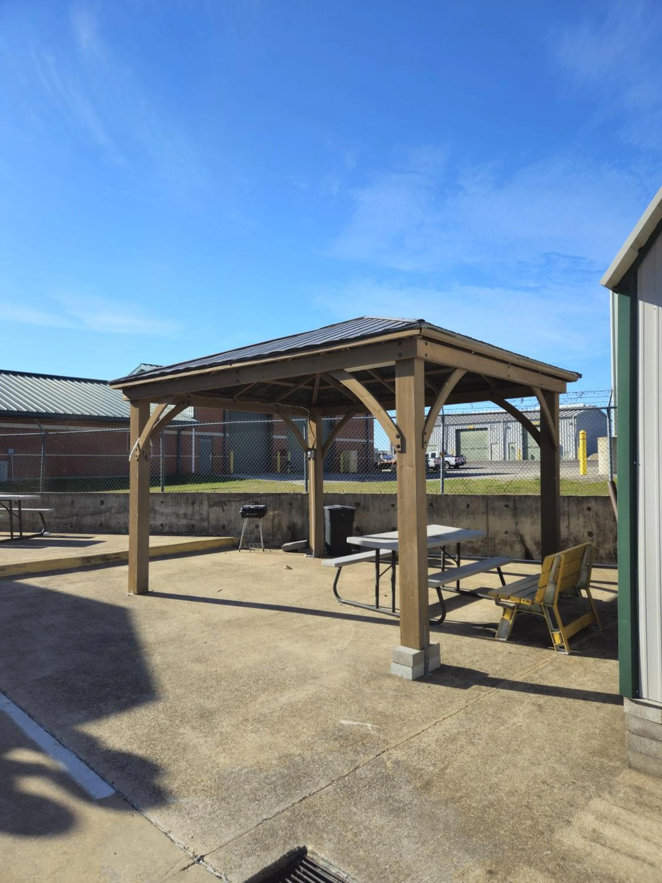 BBQ facilities in Budgetel Inn and Suites