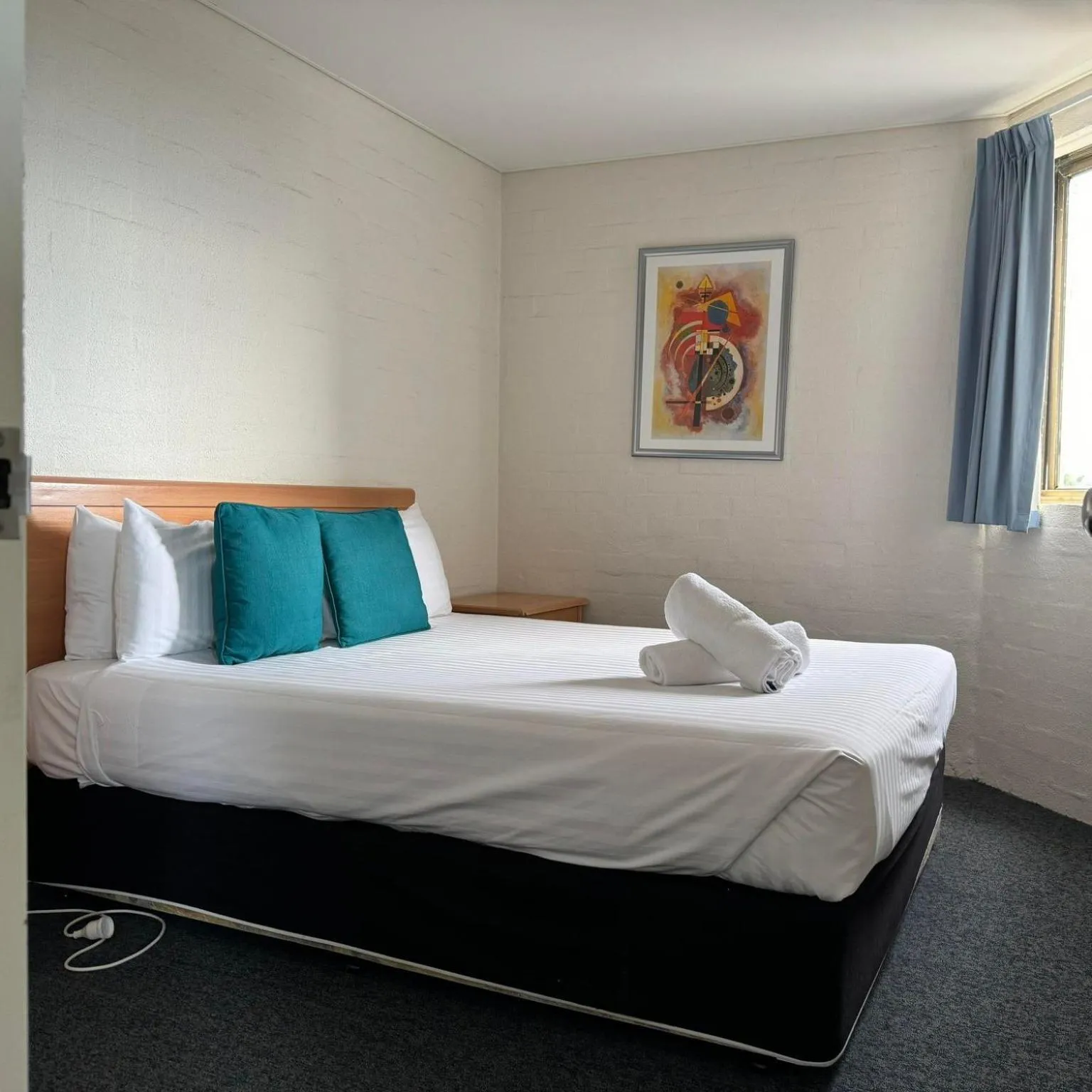 Bed in Atrium Hotel Mandurah