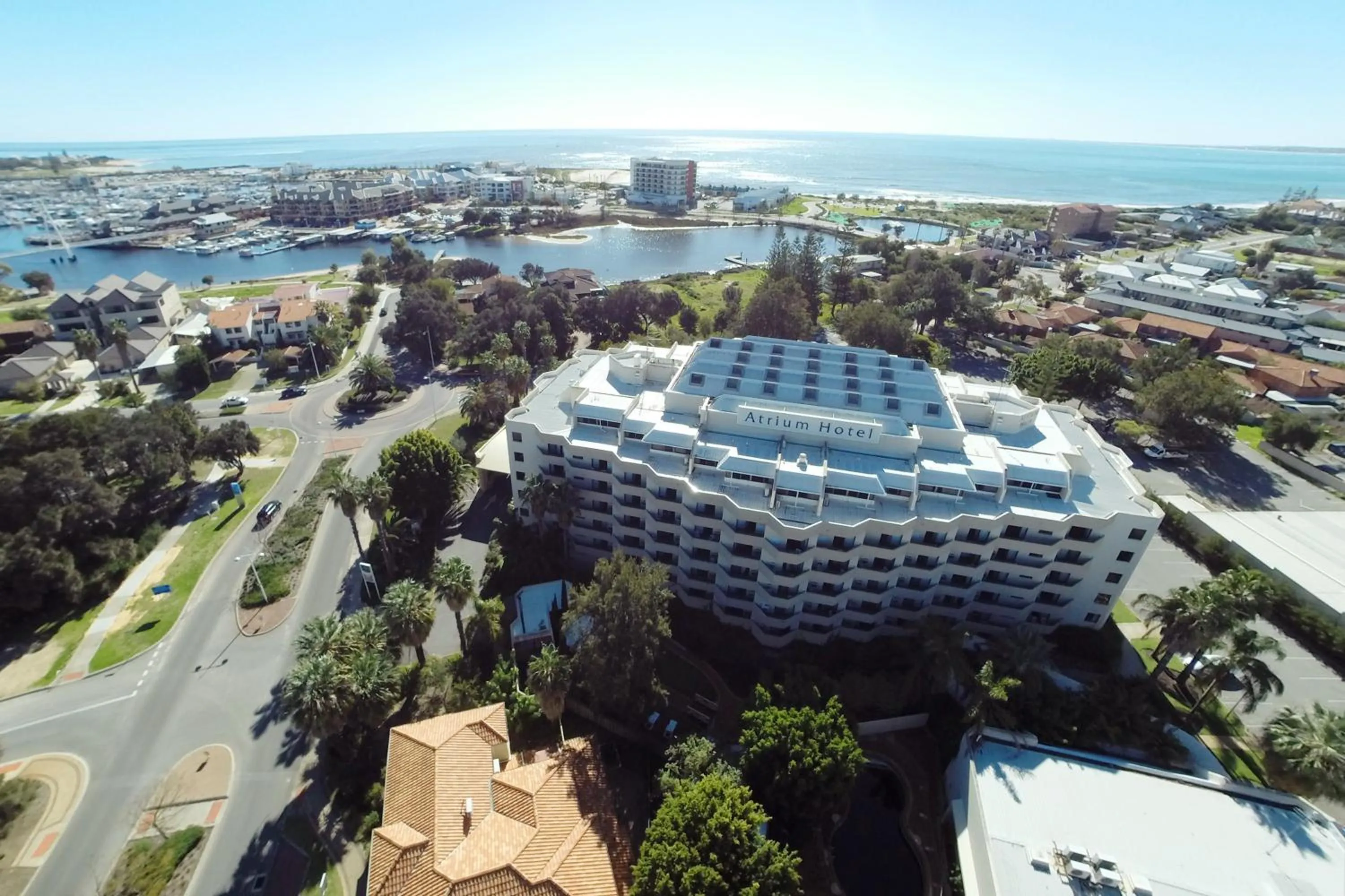 Property building in Atrium Hotel Mandurah