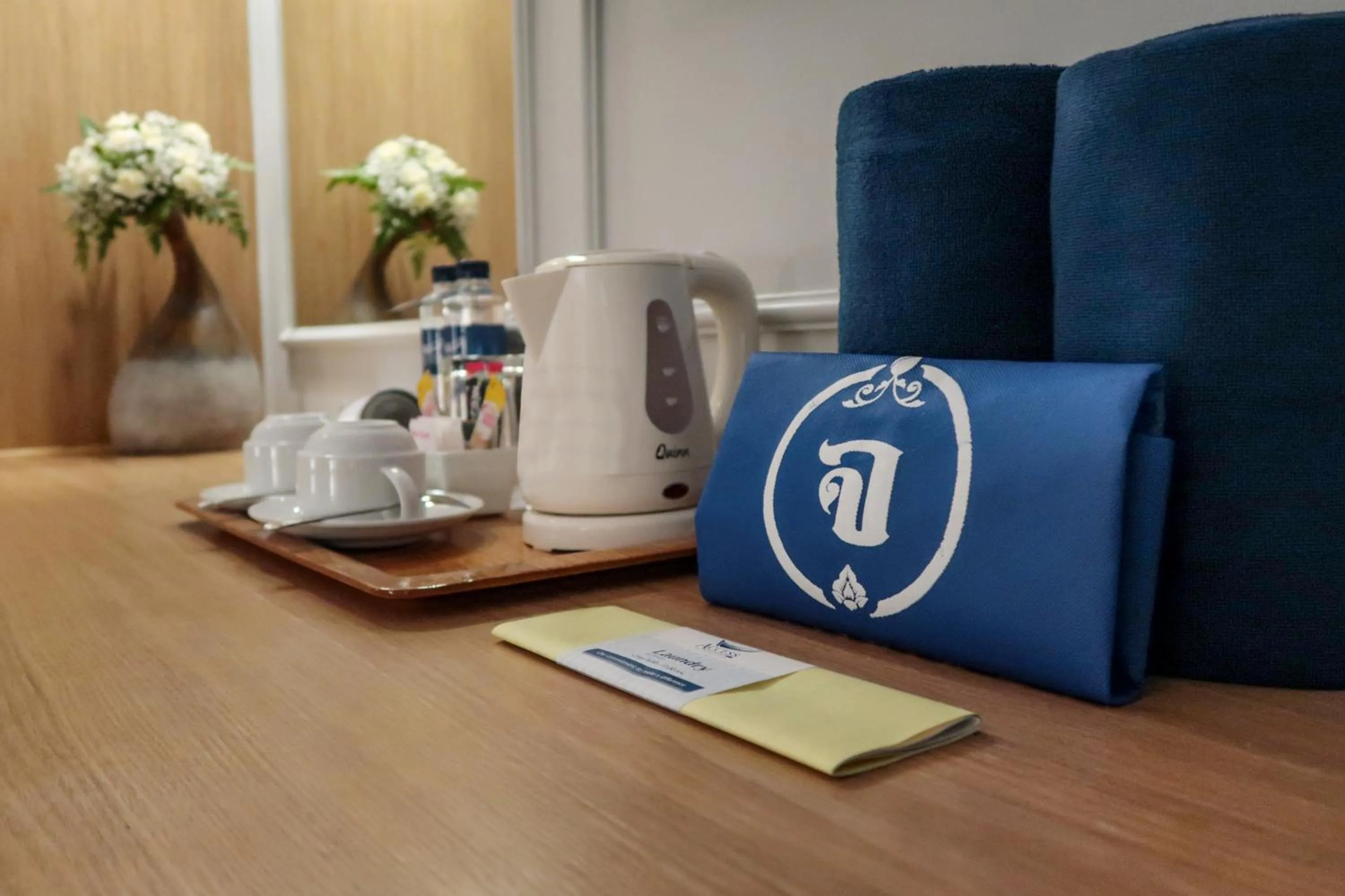 Coffee/tea facilities in Adema Boutique Karon