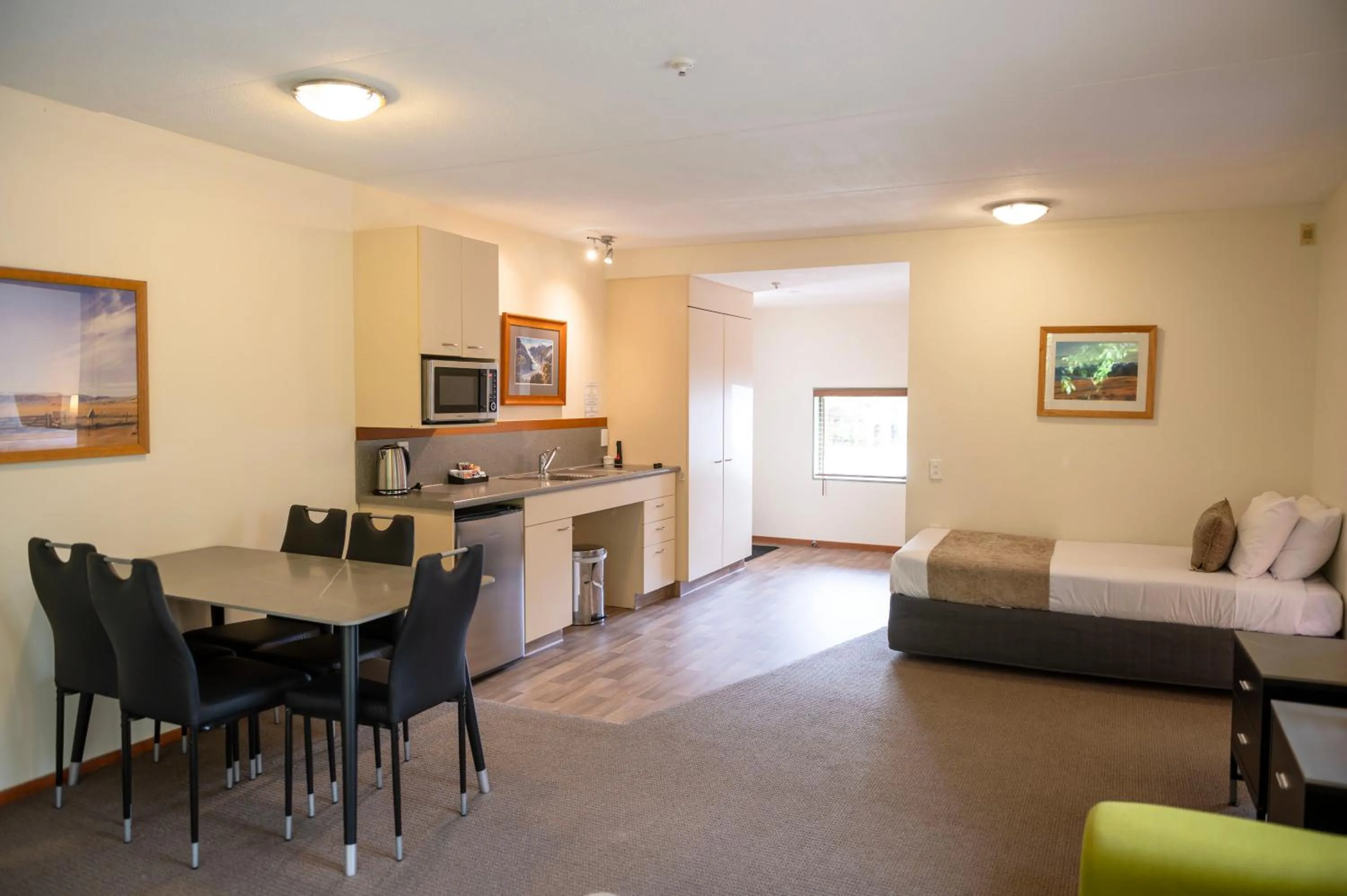 Kitchen or kitchenette in Punga Grove