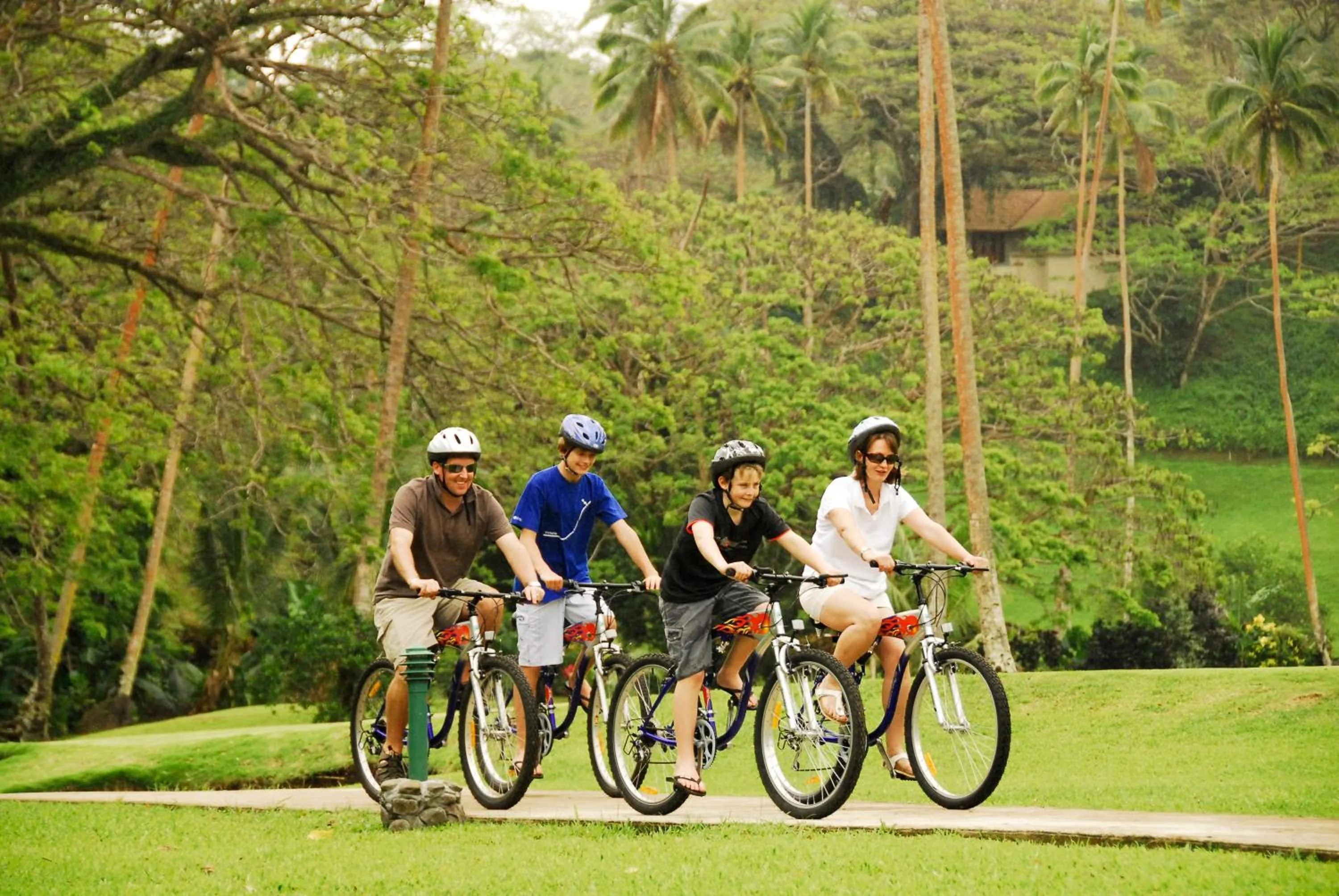 Koro Sun Resort & Rainforest Spa