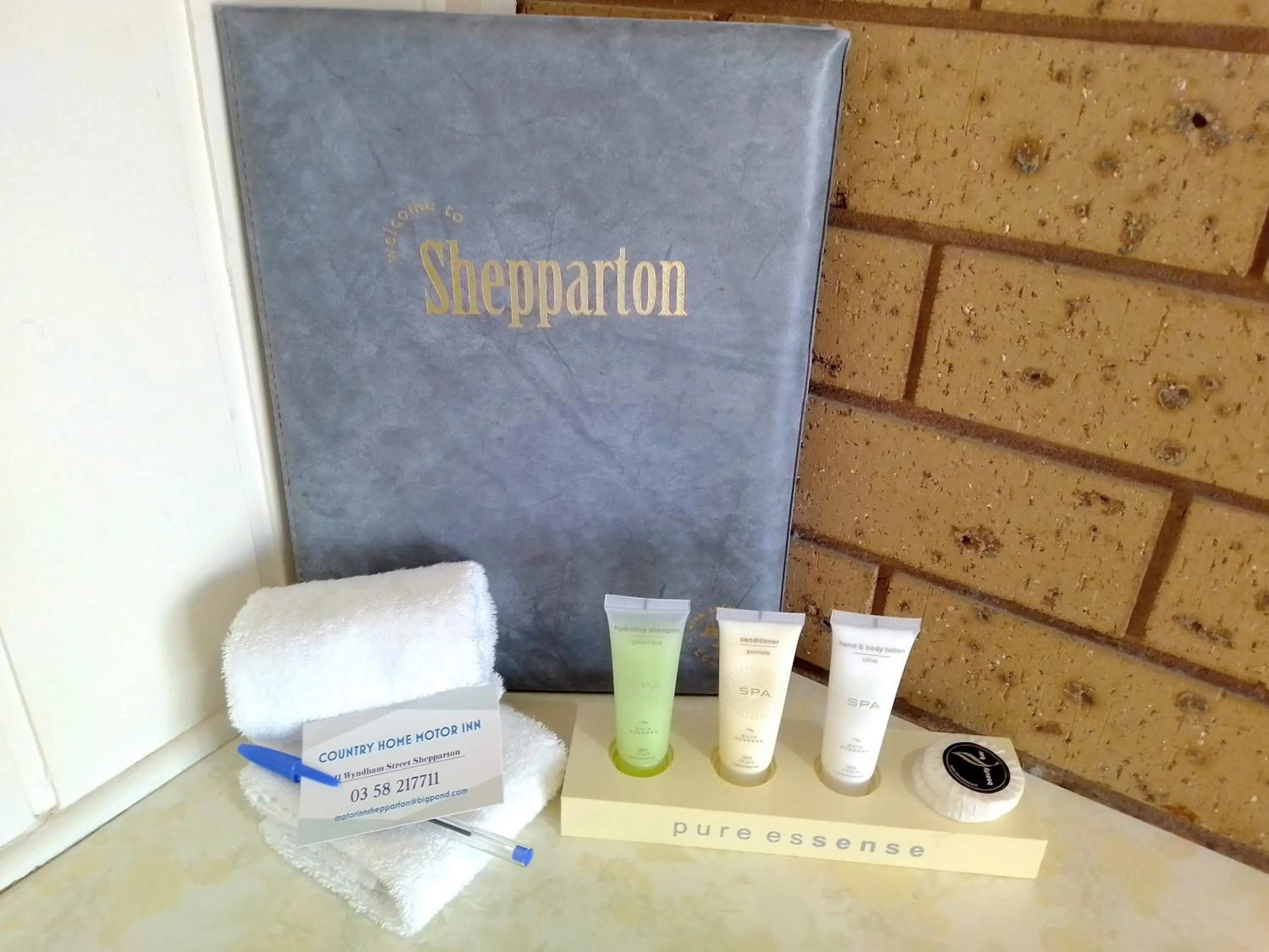 Text overlay in Country Home Motor Inn