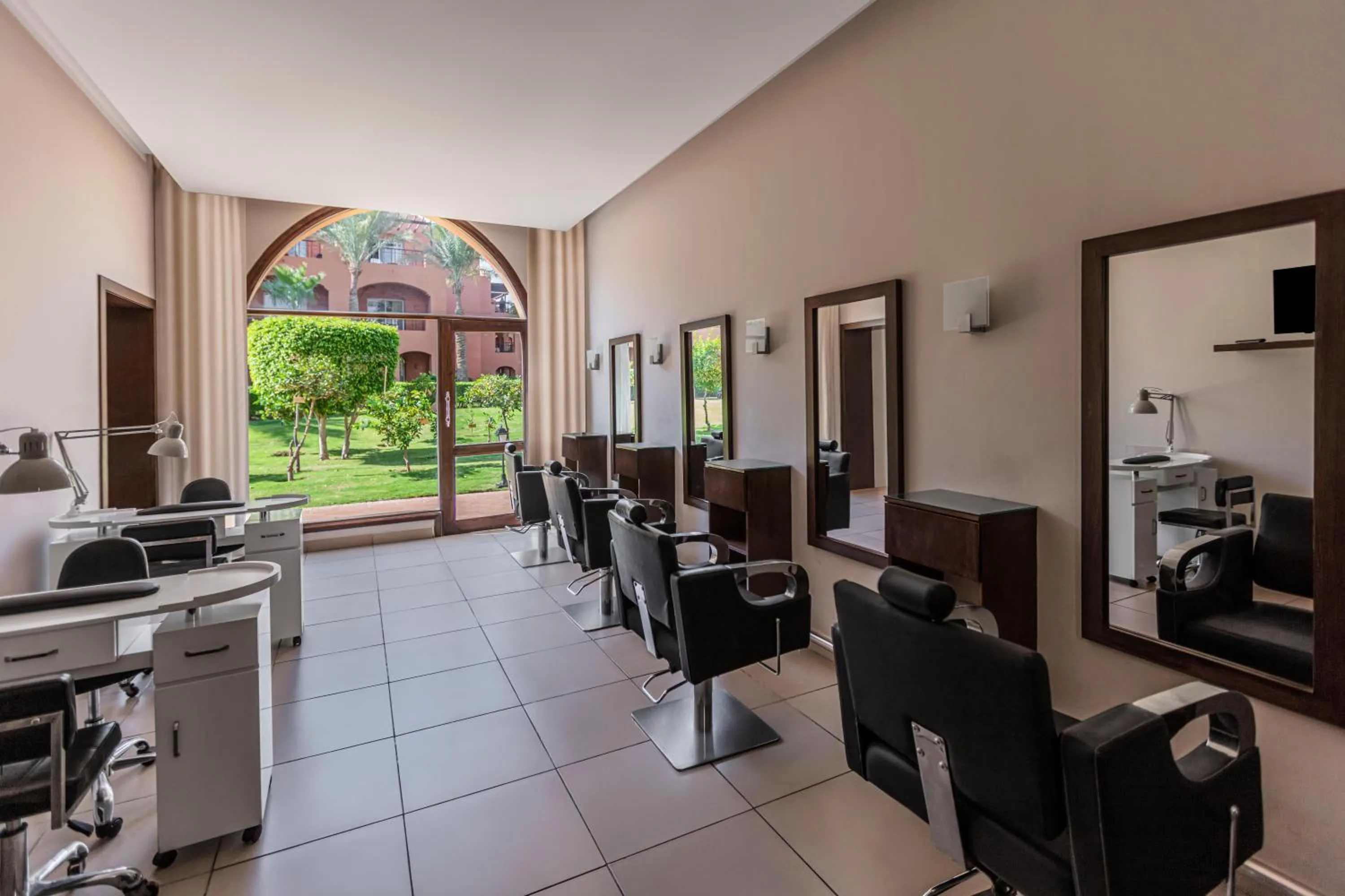 Spa and wellness centre/facilities in JAZ Makadi Saraya Resort