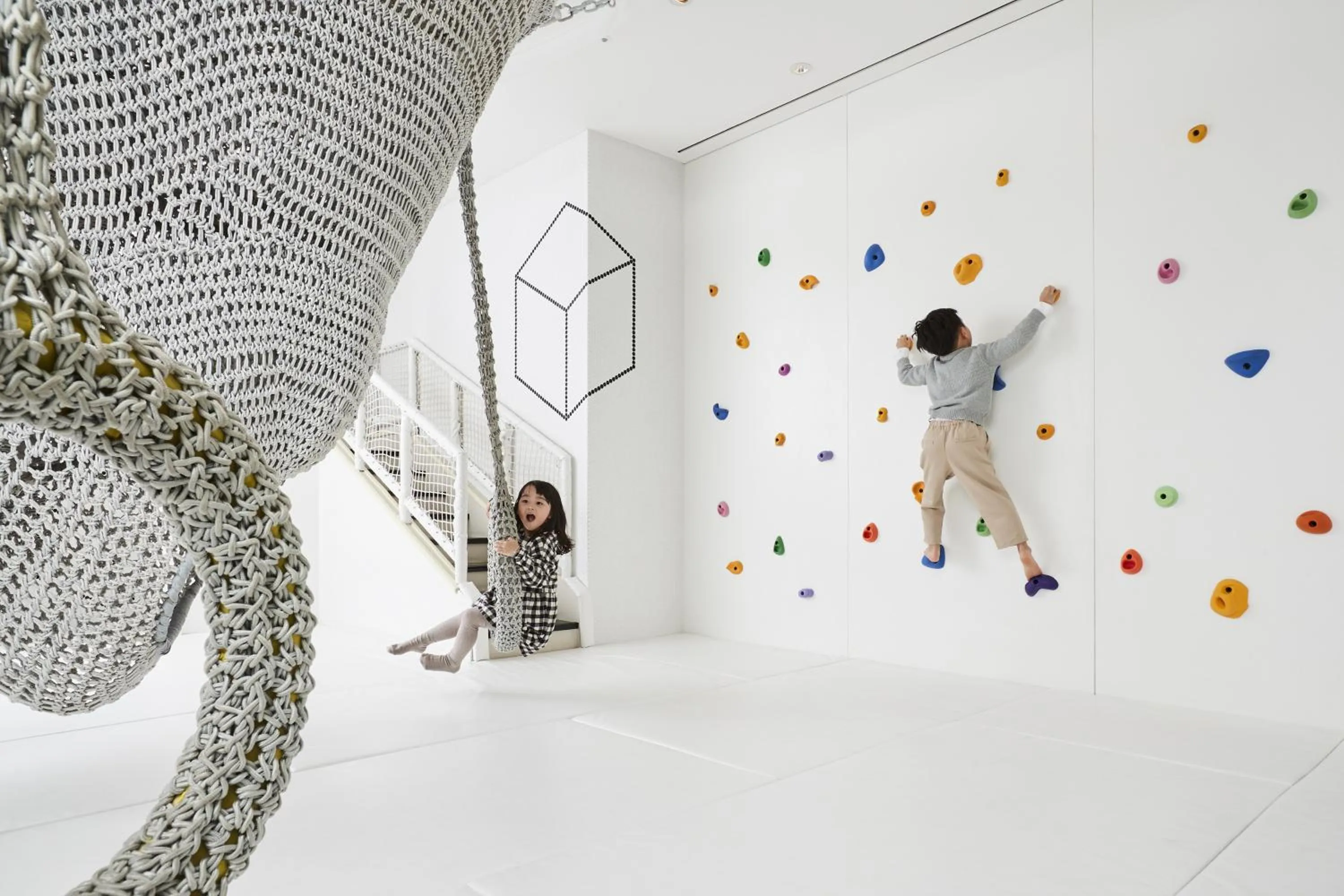 Kids's club in Rolling Hills Hotel